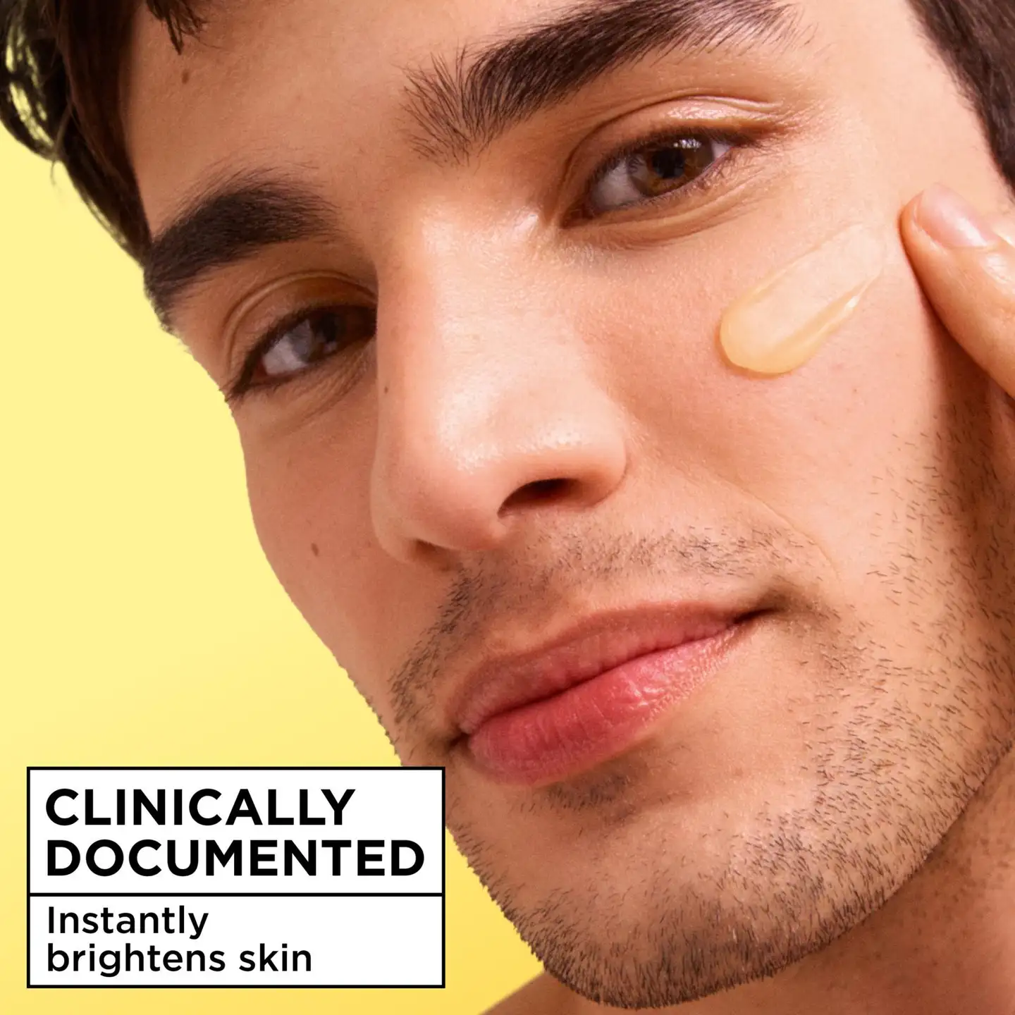 Garnier Vitamin C* Fresh & Bright Hydrating Sorbet Cream 85 g - 4