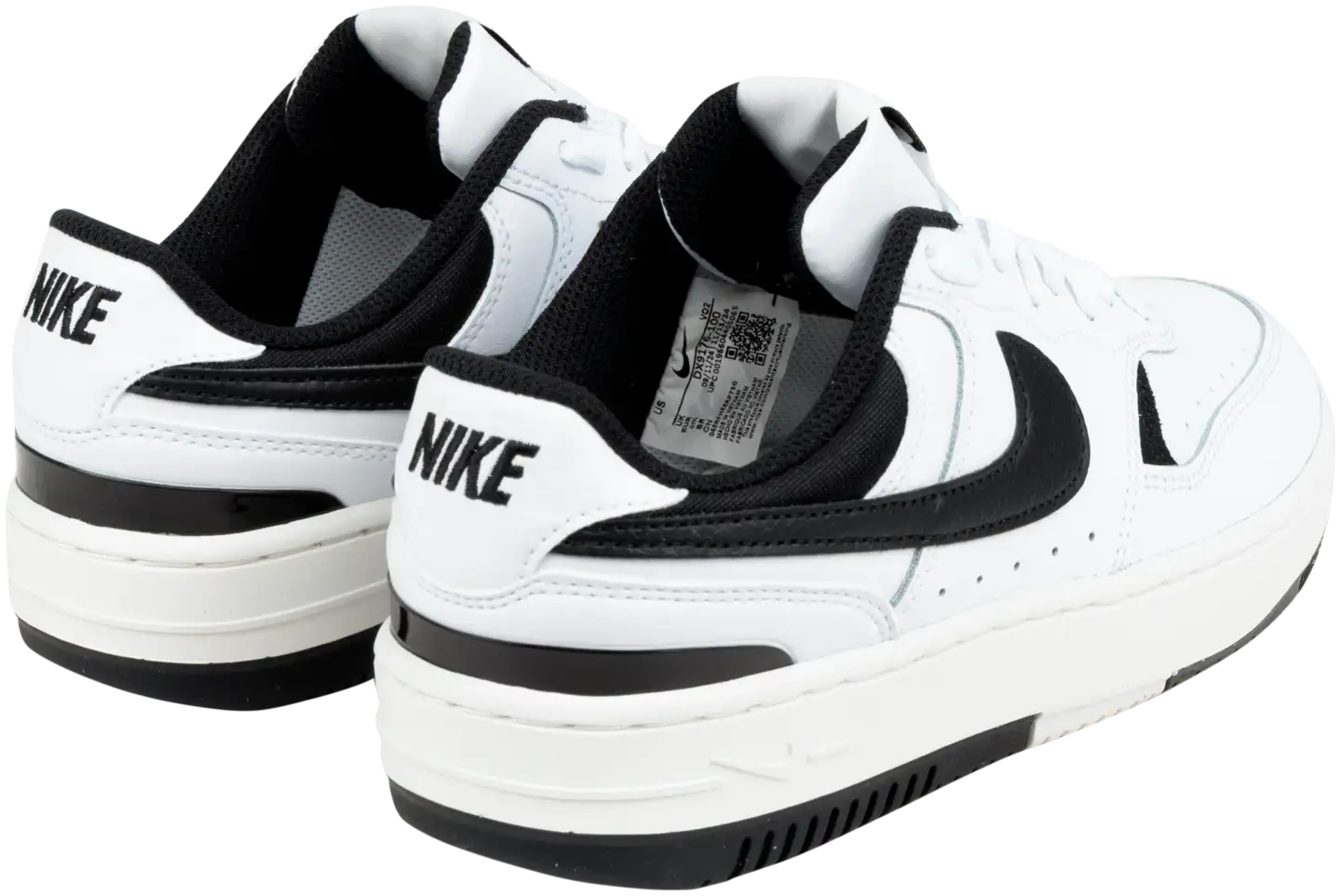 Nike naisten tennarit Gamma Force DX9176-100 - white/black - 2