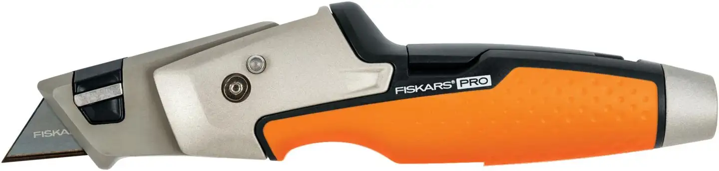 Fiskars CarbonMax maalarin veitsi