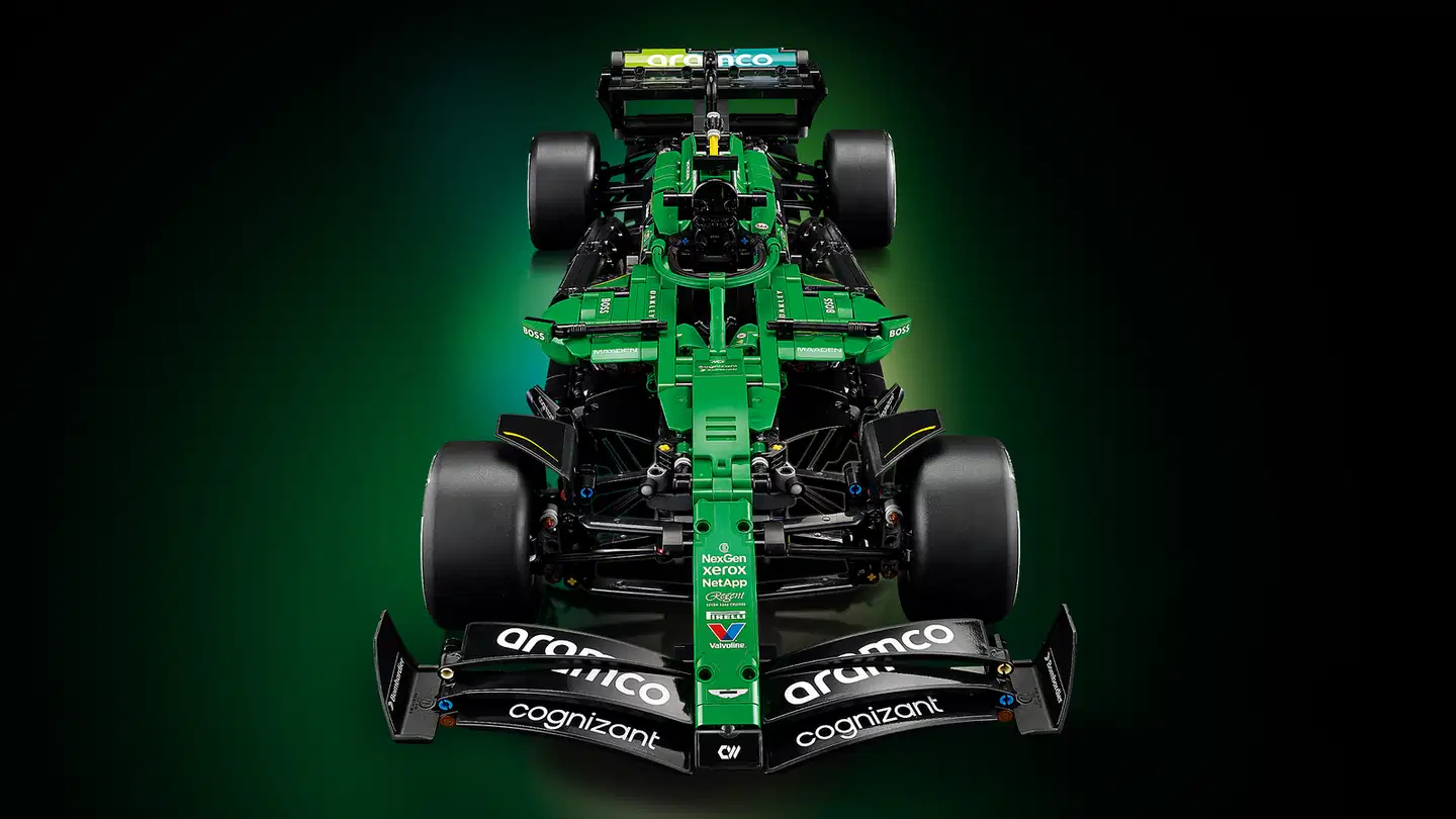LEGO® Technic 42240 Aston Martin Aramco AMR25 ‑F1®-auto - 6