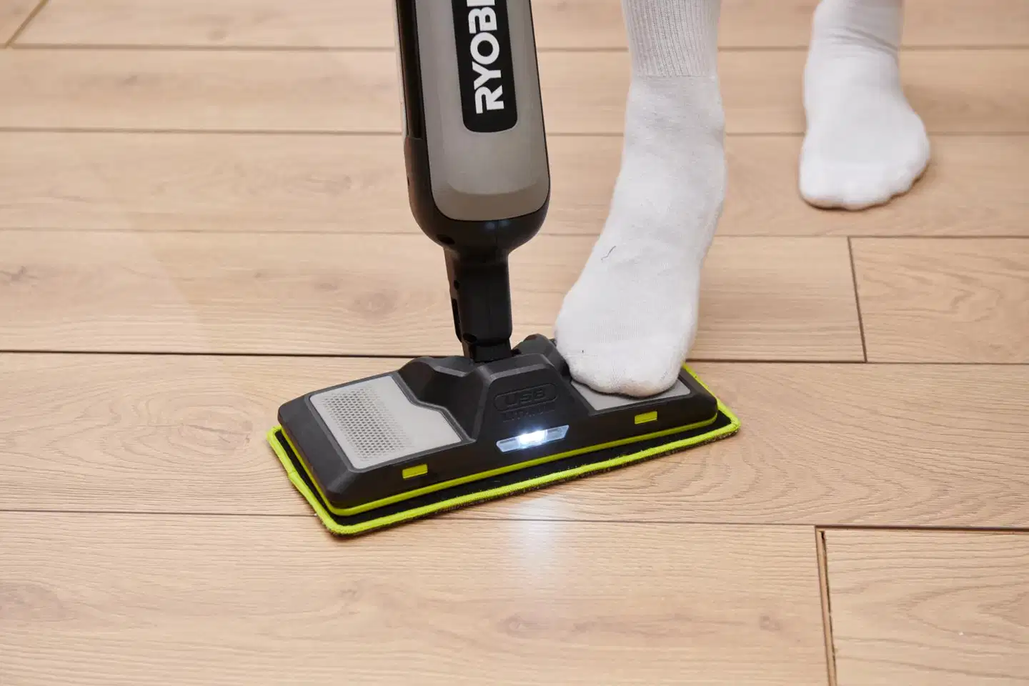 Ryobi 4V spraymoppi RSM4-0 - 12