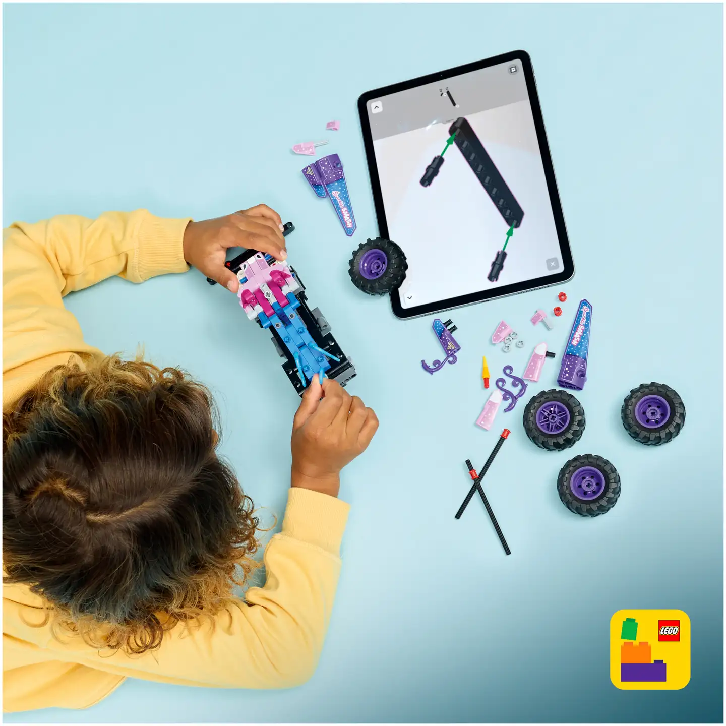 LEGO® Technic 42220 Monster Jam™ Sparkle Smash™ vetomoottorilla - 3