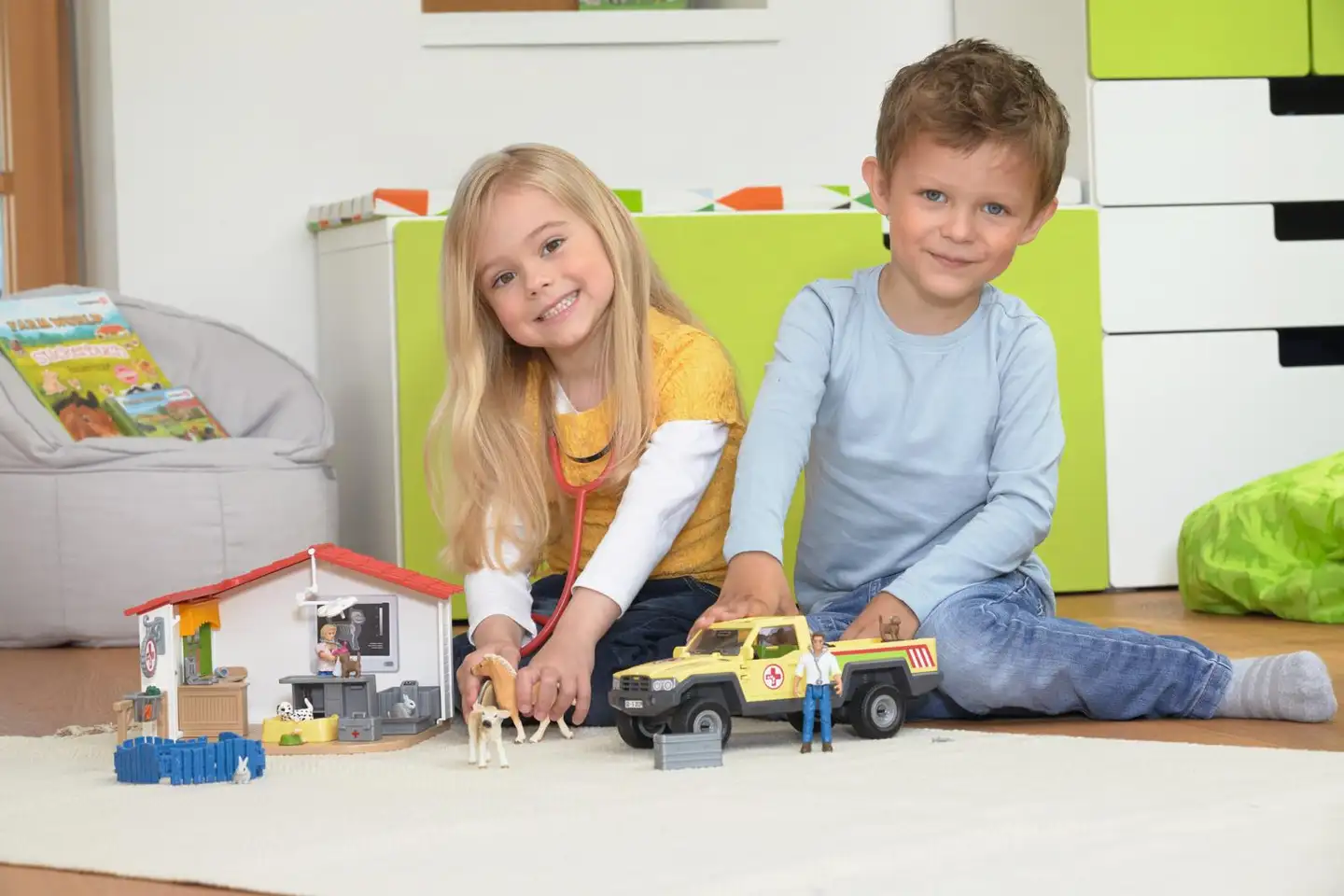 Schleich Eläinlääkärin käynti maatilalla leikkisetti - 10