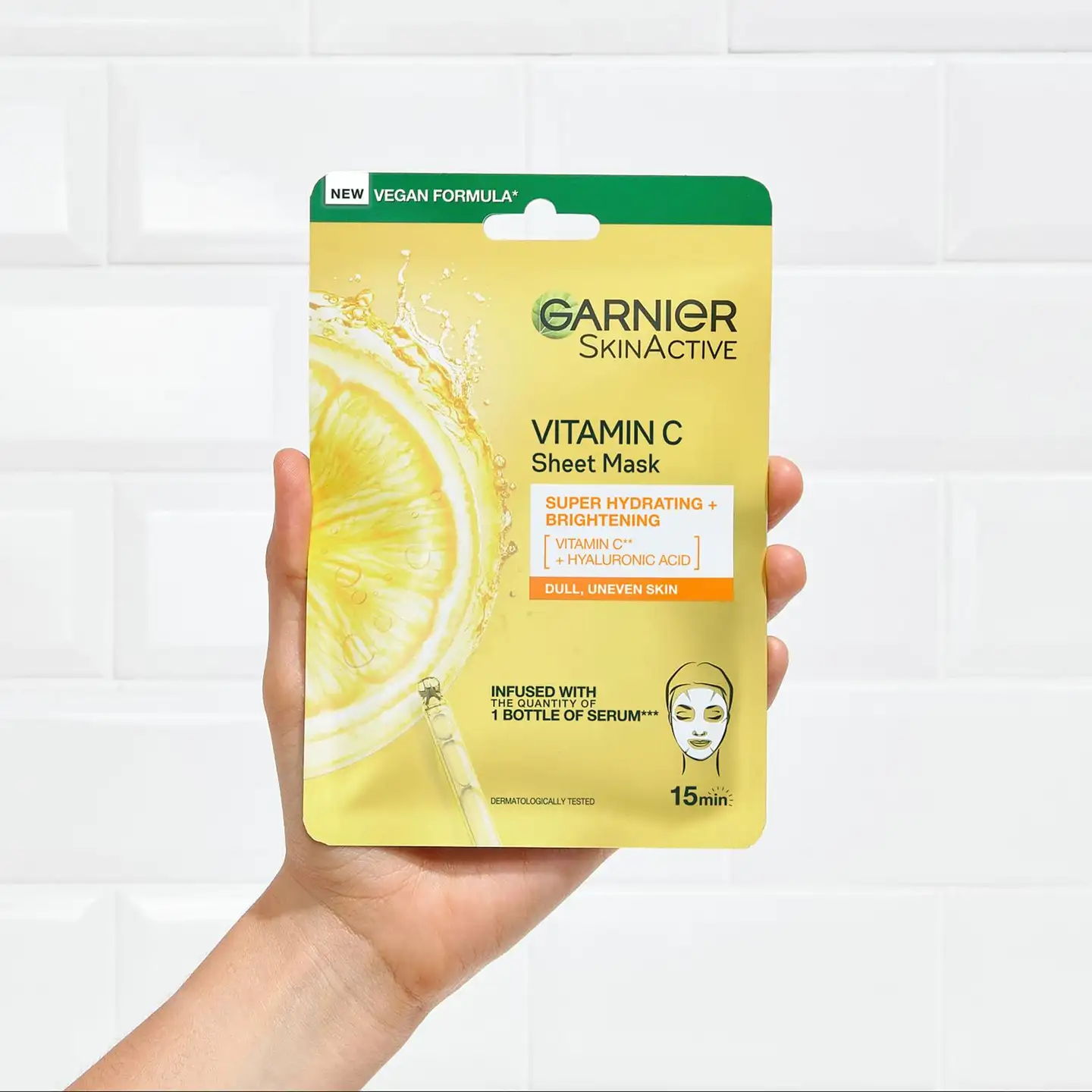 Garnier SkinActive Vitamin C Sheet Mask Super Hydrating + Brightening kosteuttava ja heleyttävä kangasnaamio 28 g - 5