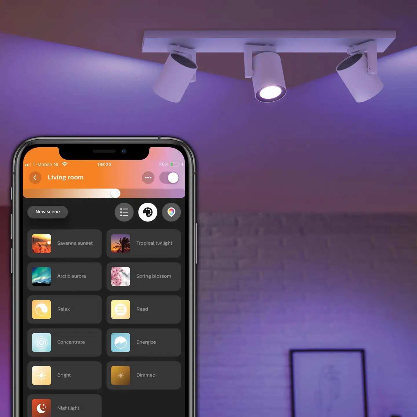 Philips Hue Argenta -kohdevalaisin kolmella spotilla 4.2W 2000-6500K 1200LM valkoinen - 6