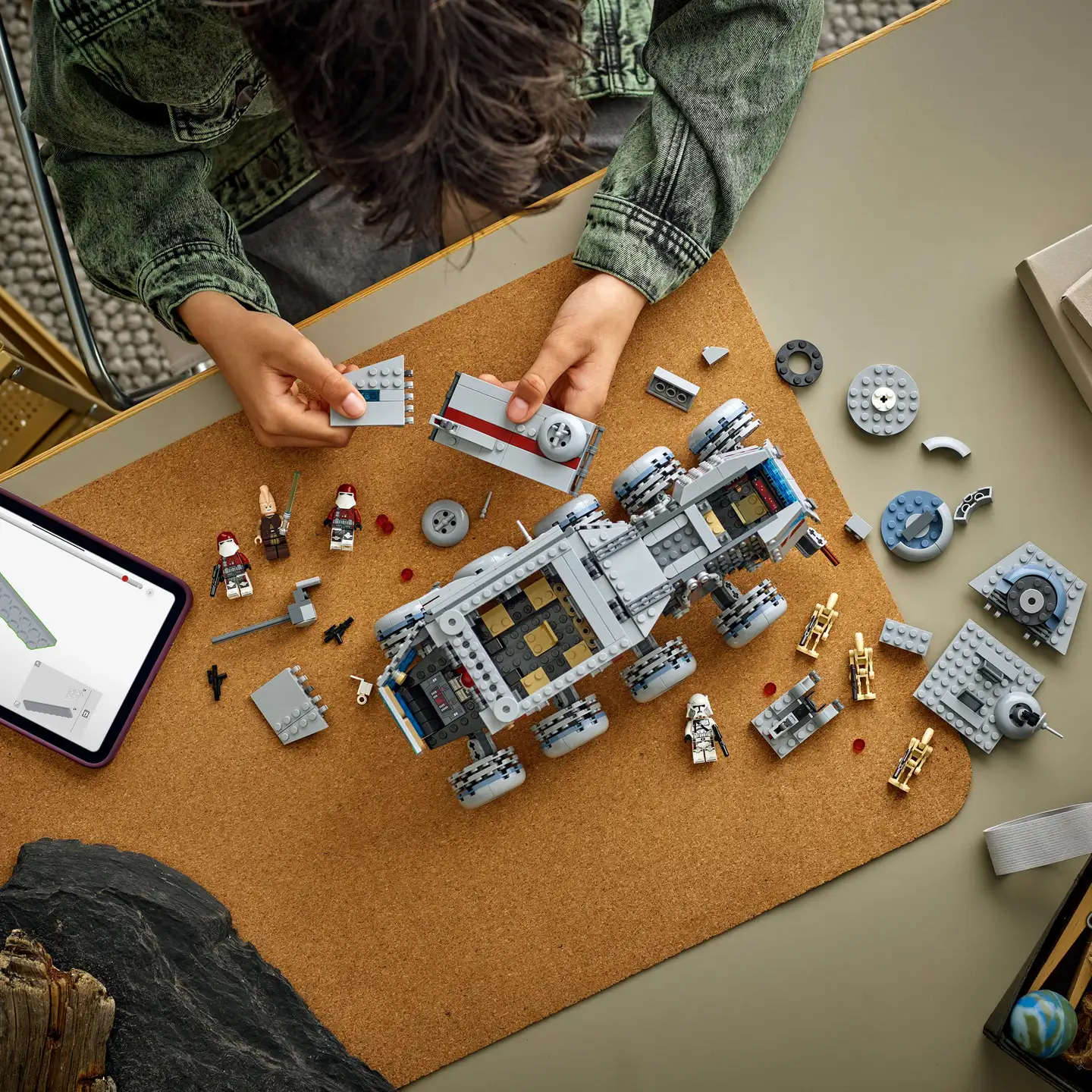 LEGO® Star Wars TM 75413 Tasavallan Juggernaut - 10
