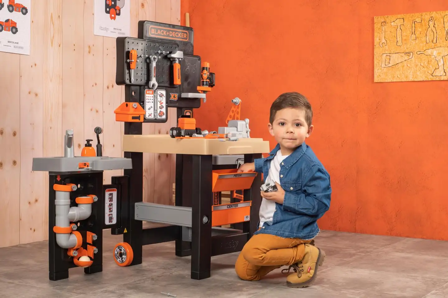 Smoby - Black + Decker Mega Center -työkalupenkki - 6