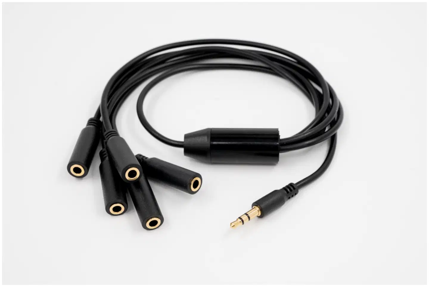 Splitter 1 to 5 - 3.5mm jack (Accessory for The Pill by Shelly) - 1-5-jakaja The Pill -laitteelle, 3,5 mm jakki - 2