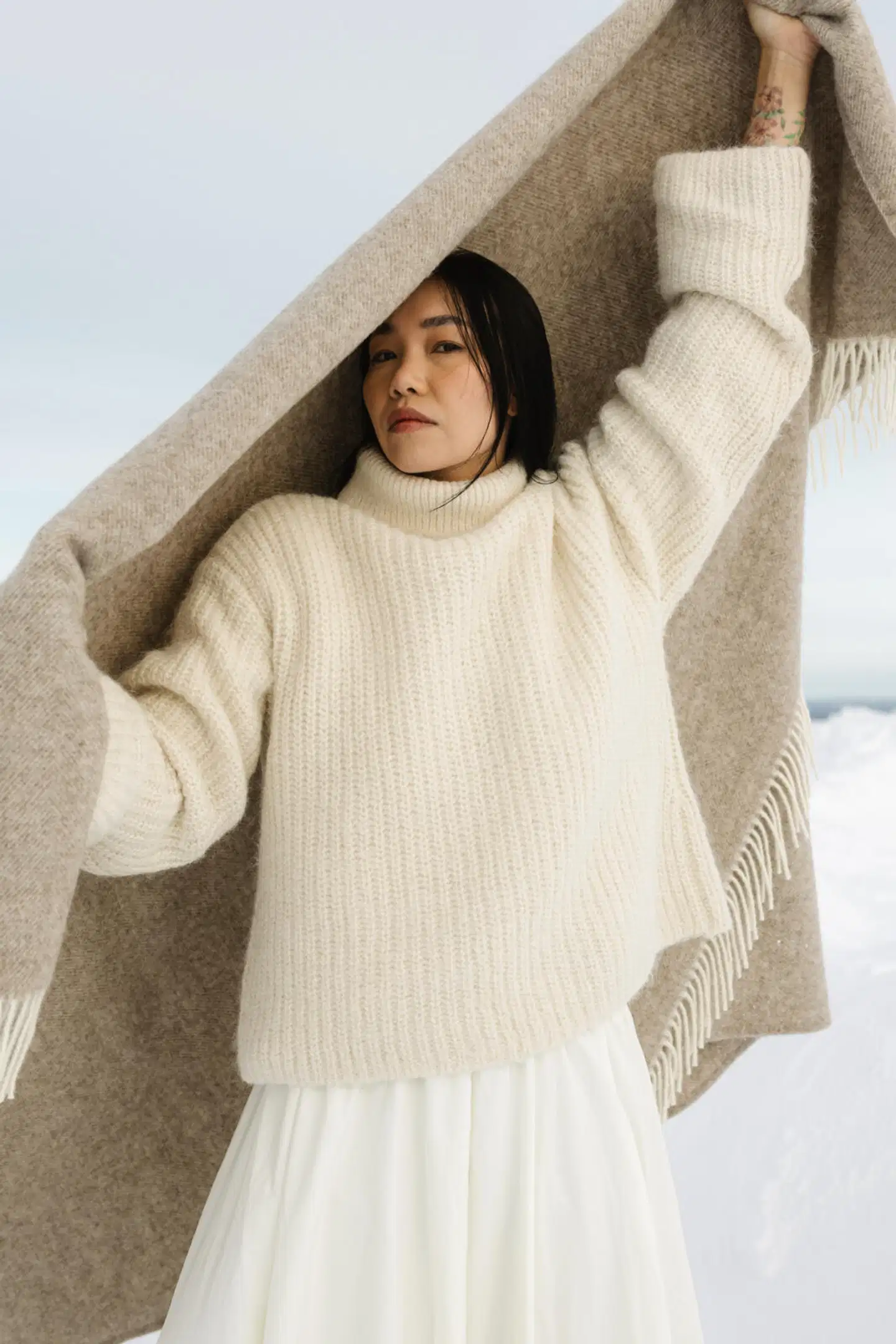 Lapuan Kankurit Arvo huopa 130x180cm+hapsut valko-luonnon beige 100% villa - 3