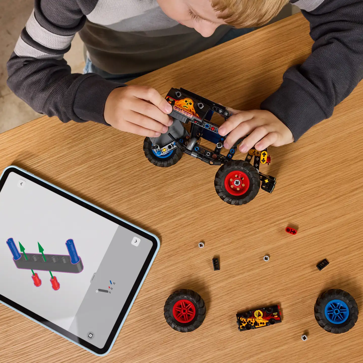 LEGO® Technic 42219 Monster Jam™ Grave Digger™ tuli ja jää - 9