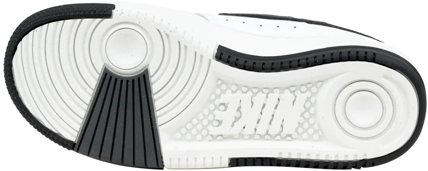 Nike naisten tennarit Gamma Force DX9176-100 - white/black - 4