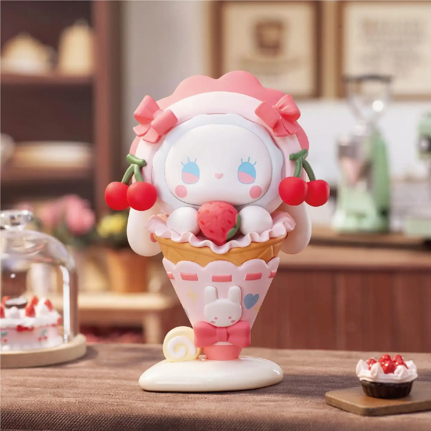 Lucky Emma keräilyhahmo Secret Forest Coffee Shop Series - 5