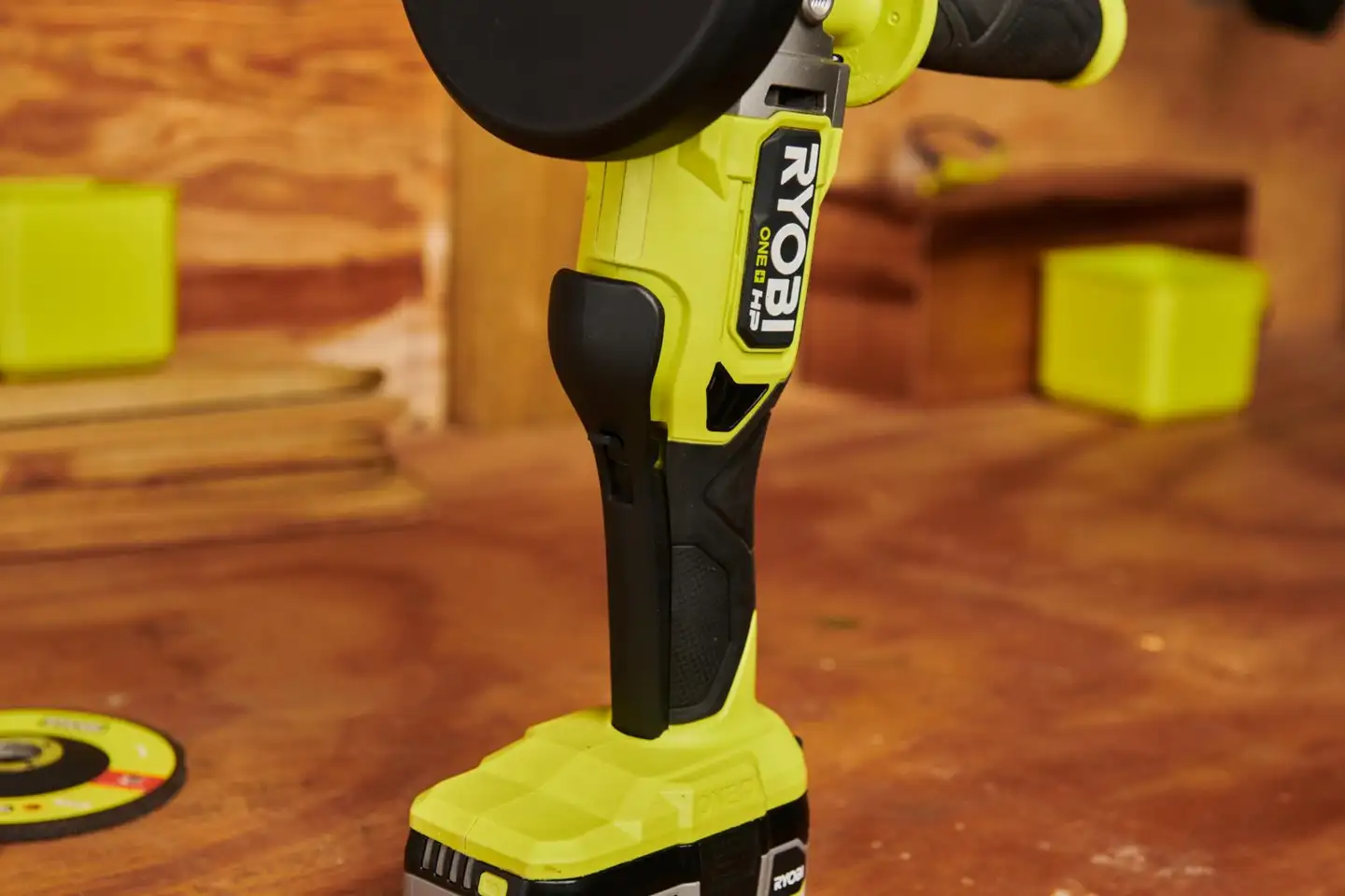 Ryobi KULMAHIOMAKONE RAG18X125-0 - 4