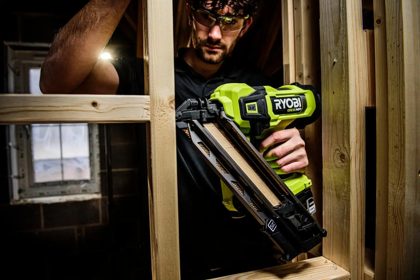 Ryobi runkonaulain RFN1834X-0 - 10