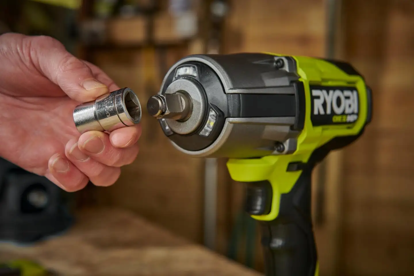 Ryobi 18V iskevä mutterinväännin RIW18X-0 - 5