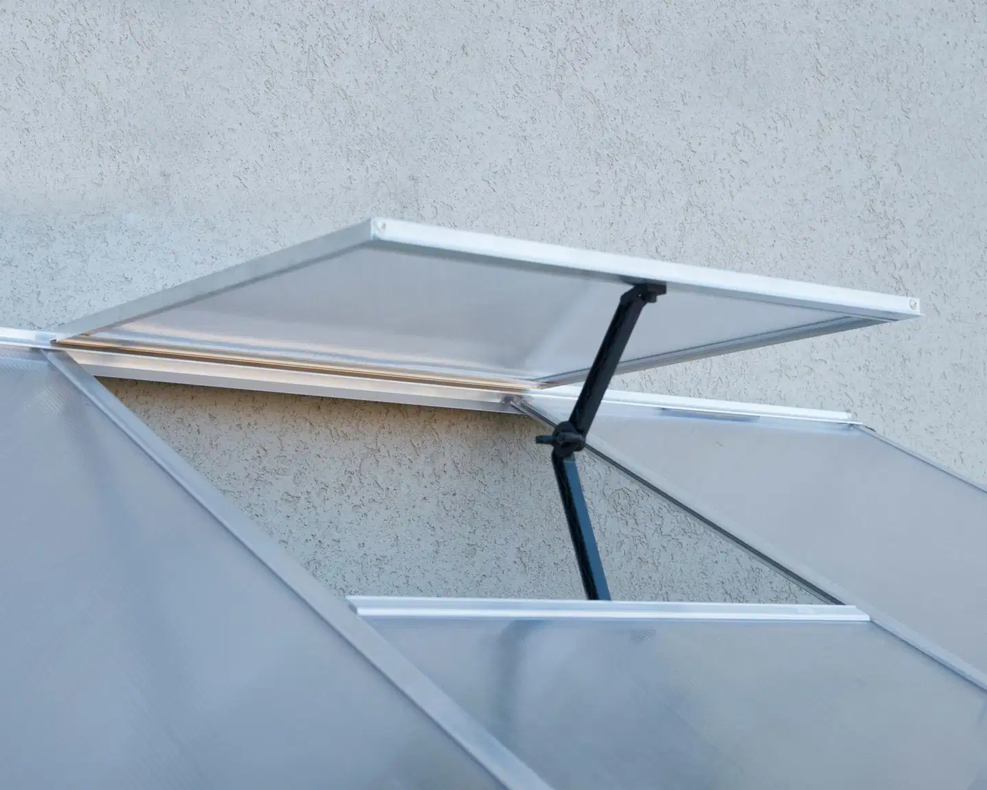 Palram-Canopia LTG Seinäkasvihuone 3m2 - 8