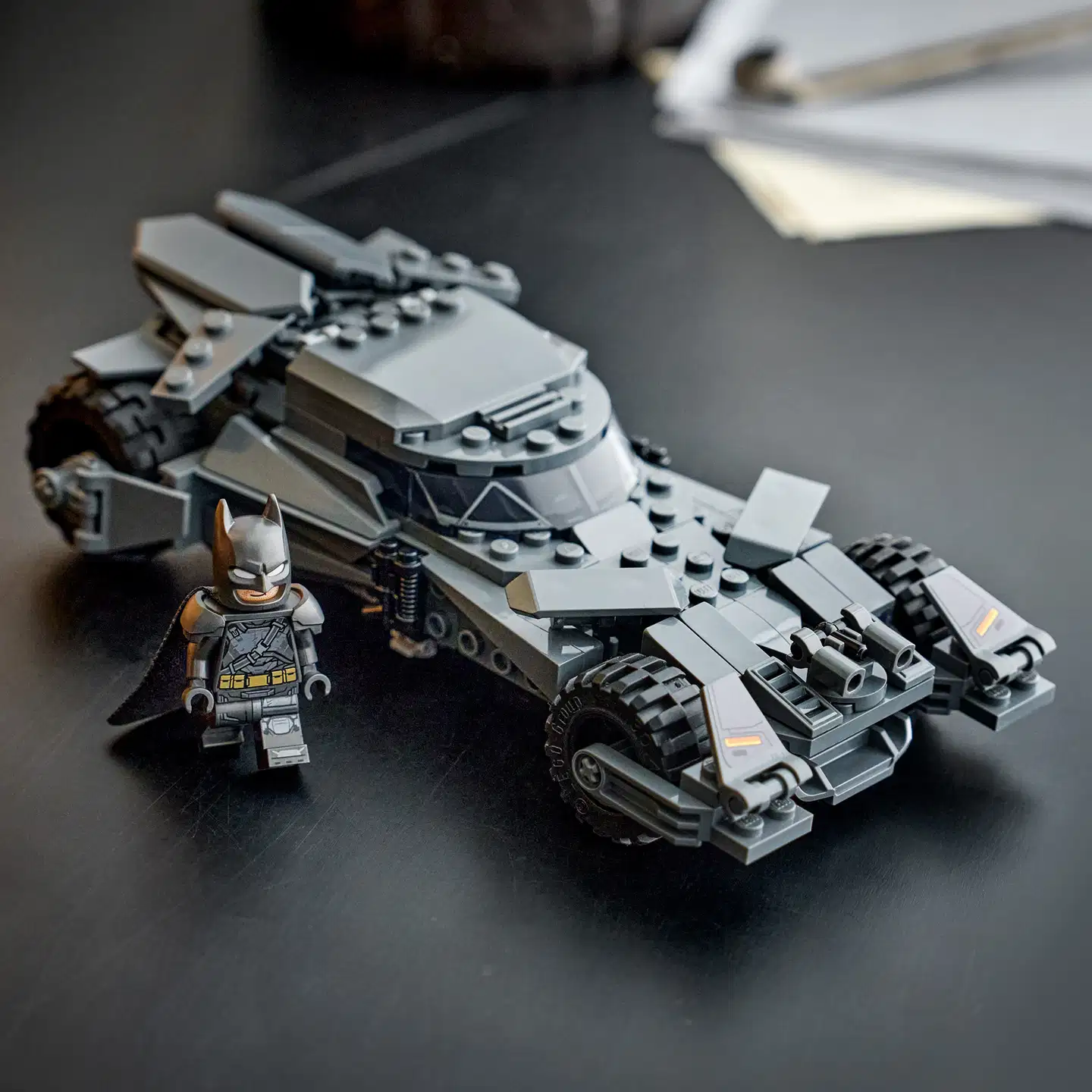 LEGO® Super Heroes DC 76331 Batman v Superman™ ‑elokuvan Batmobile™ - 8