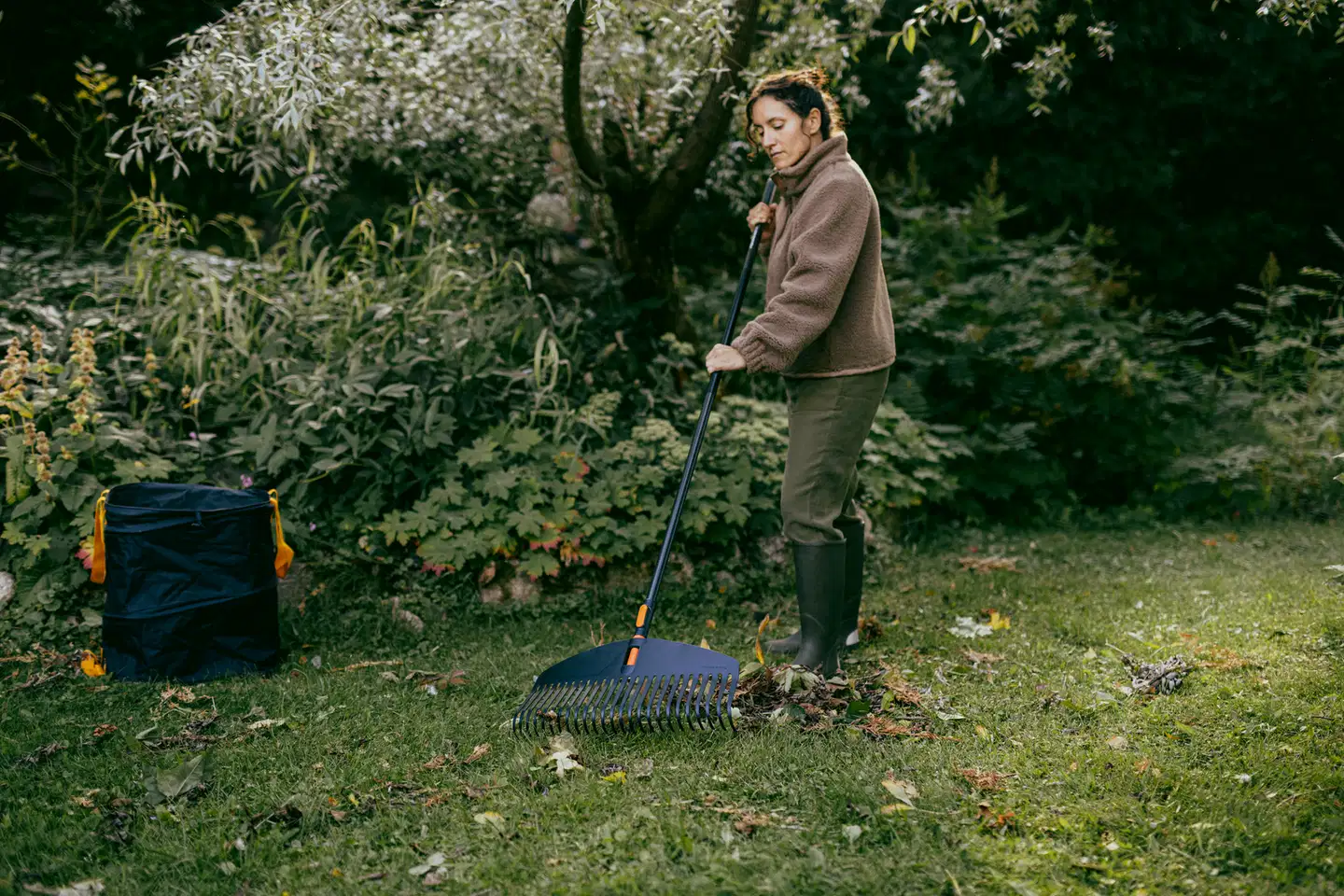 Fiskars OneClick lehtiharava L - 3