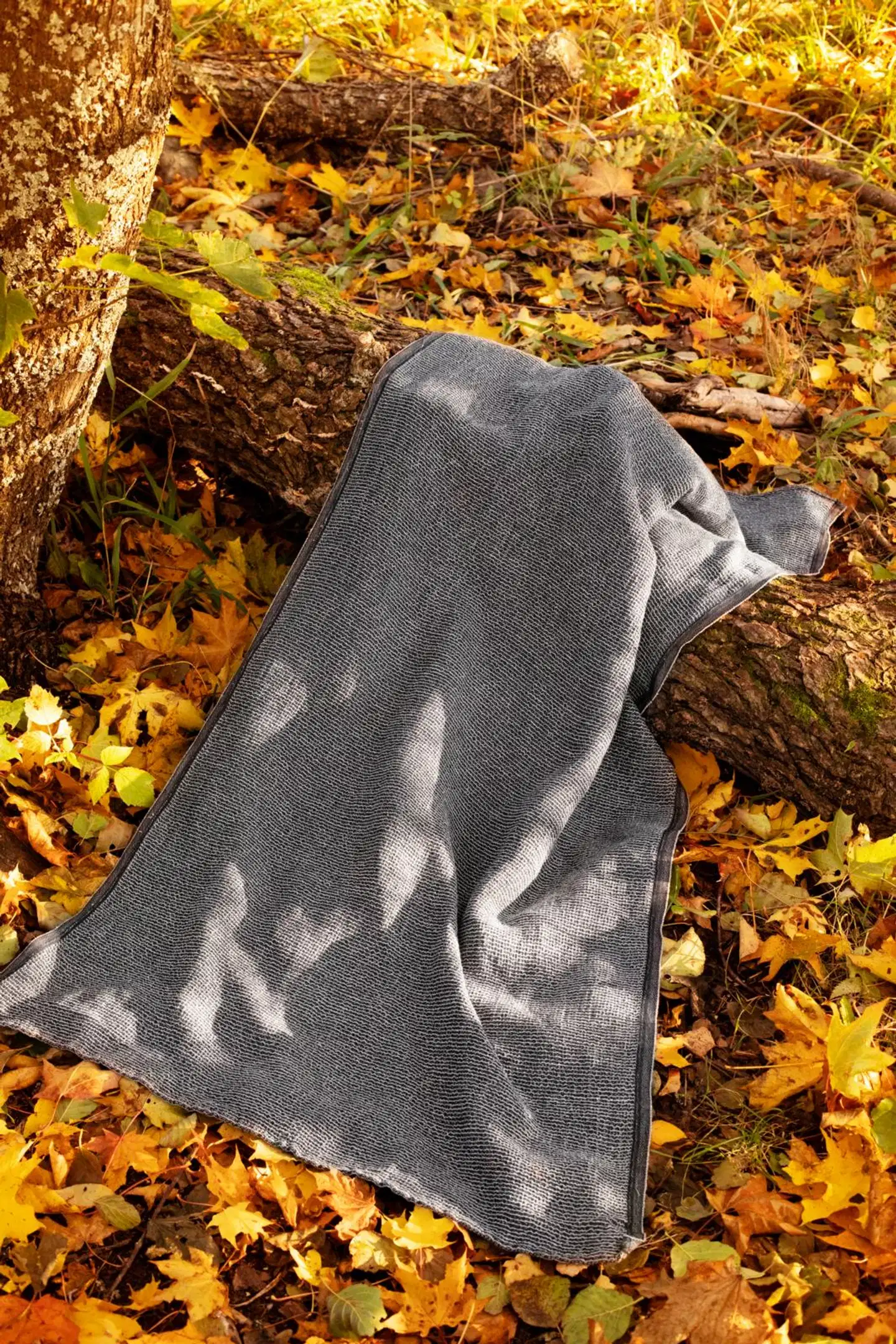 Lapuan Kankurit jättipyyhe Terva 85x180 cm musta-pellava - MUSTA/PELLAVA - 8