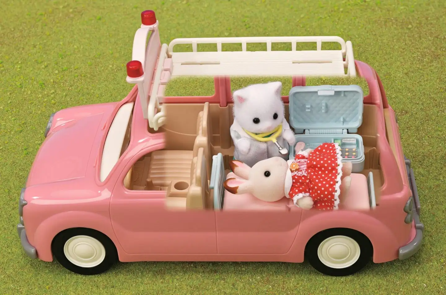 Sylvanian Families lääkärisetti aloitustaloon - 5