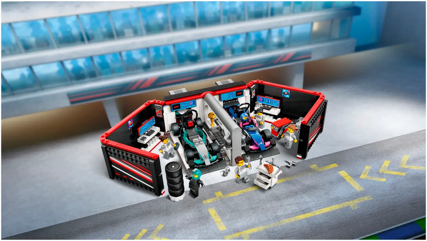 LEGO® City 60444 F1®-talli ja Mercedes-AMG ja Alpine-autot - 7