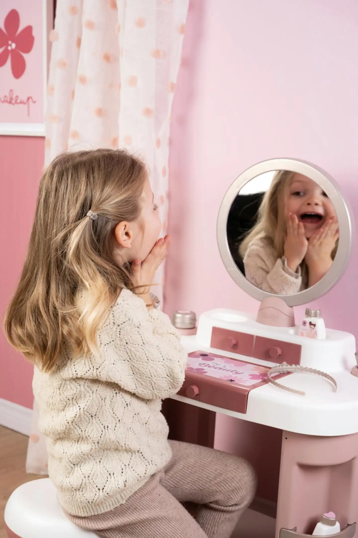 Smoby My Beauty Dressing Table, kampauspöytä kauneusleikkeihin - 12