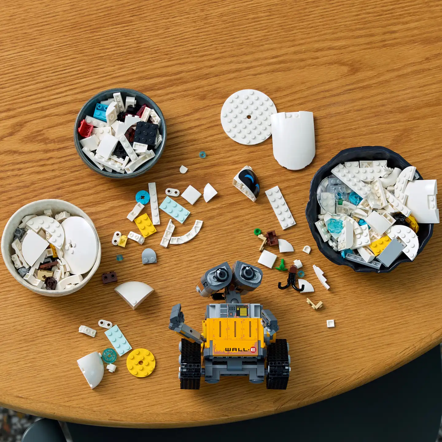 LEGO® Disney Pixar 43279 WALL-E ja EVE - 11