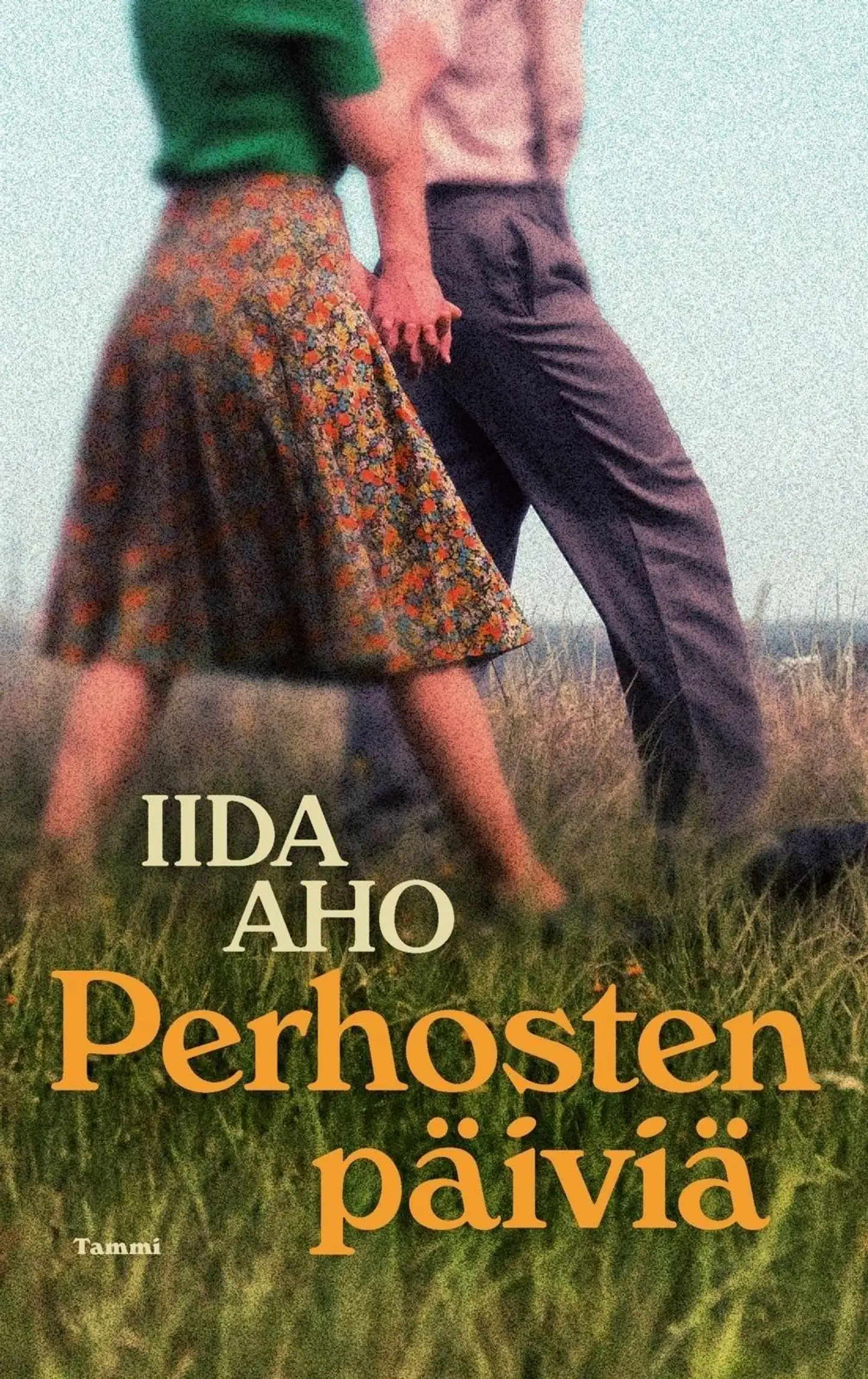 Aho, Perhosten päiviä