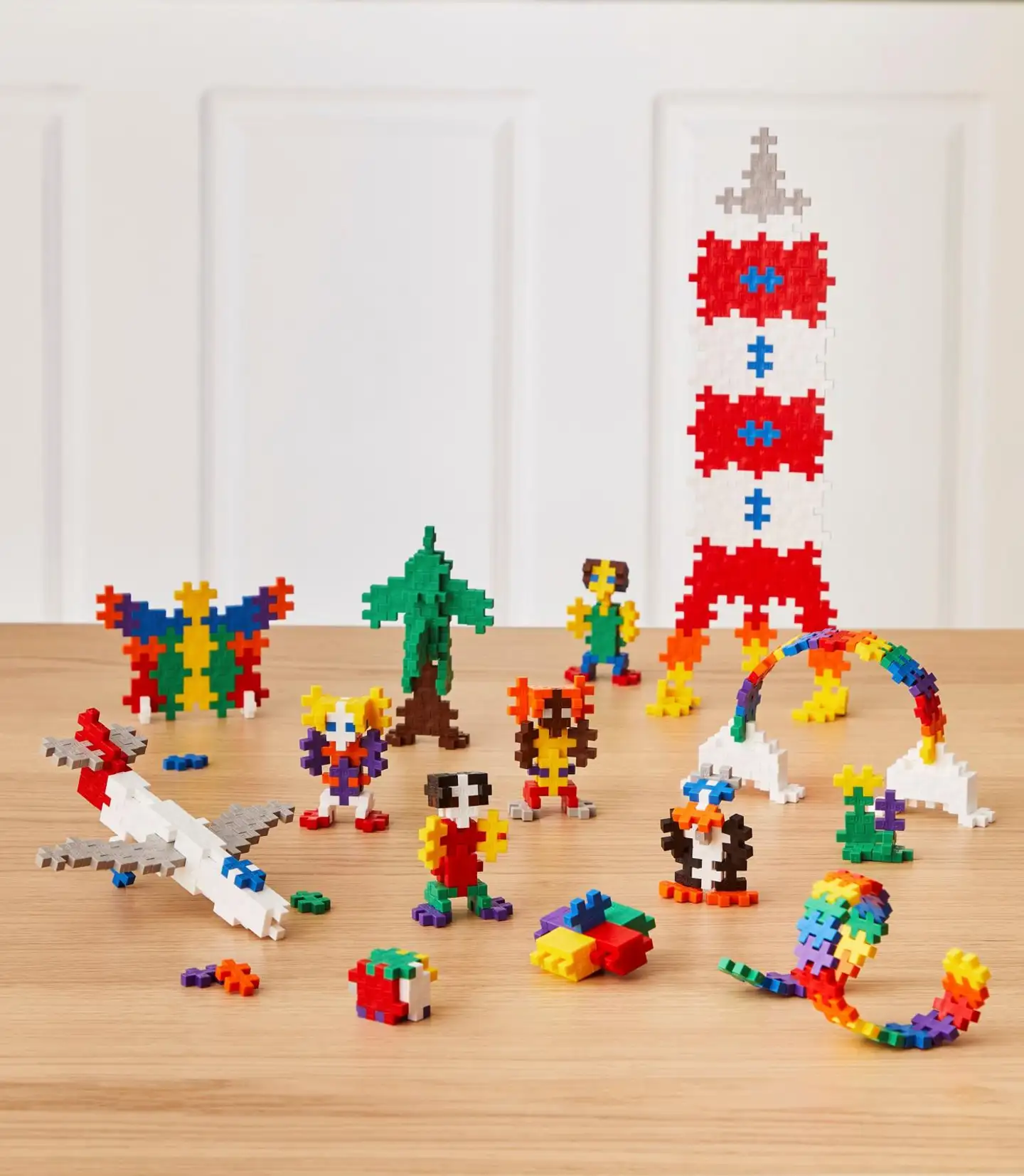 Plus-Plus 2400 palaa sekä säilytyslaatikko - 3