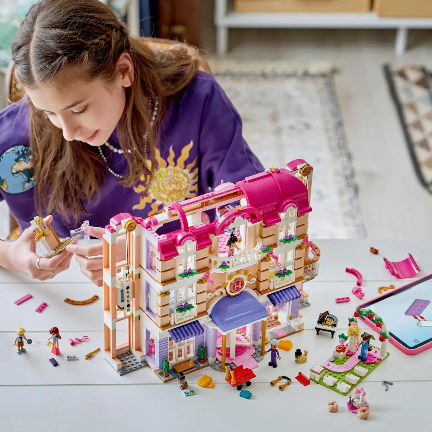 LEGO® Friends 42704 Heartlake Cityn Grand Hotel - 5
