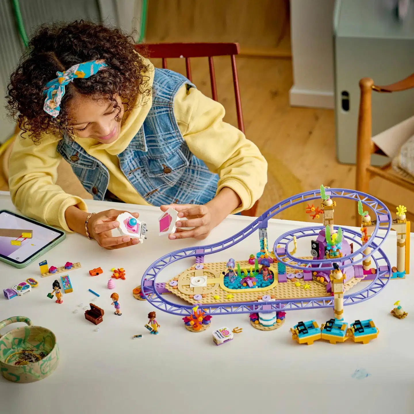 LEGO® Friends 42703 Merenneitoaiheinen vuoristorata - 9