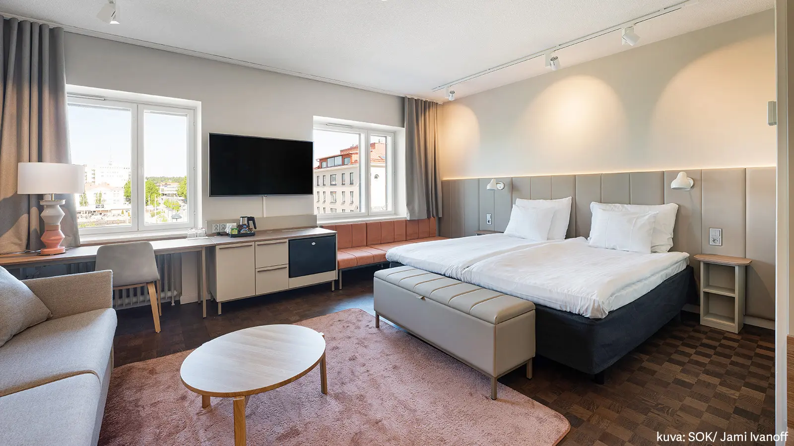 Hotelli Seurahuoneen uusittu huone.