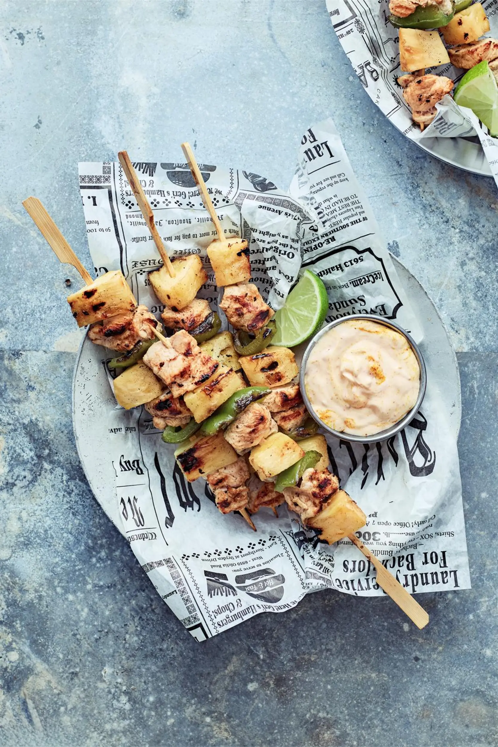 Kanavartaat ananaksella