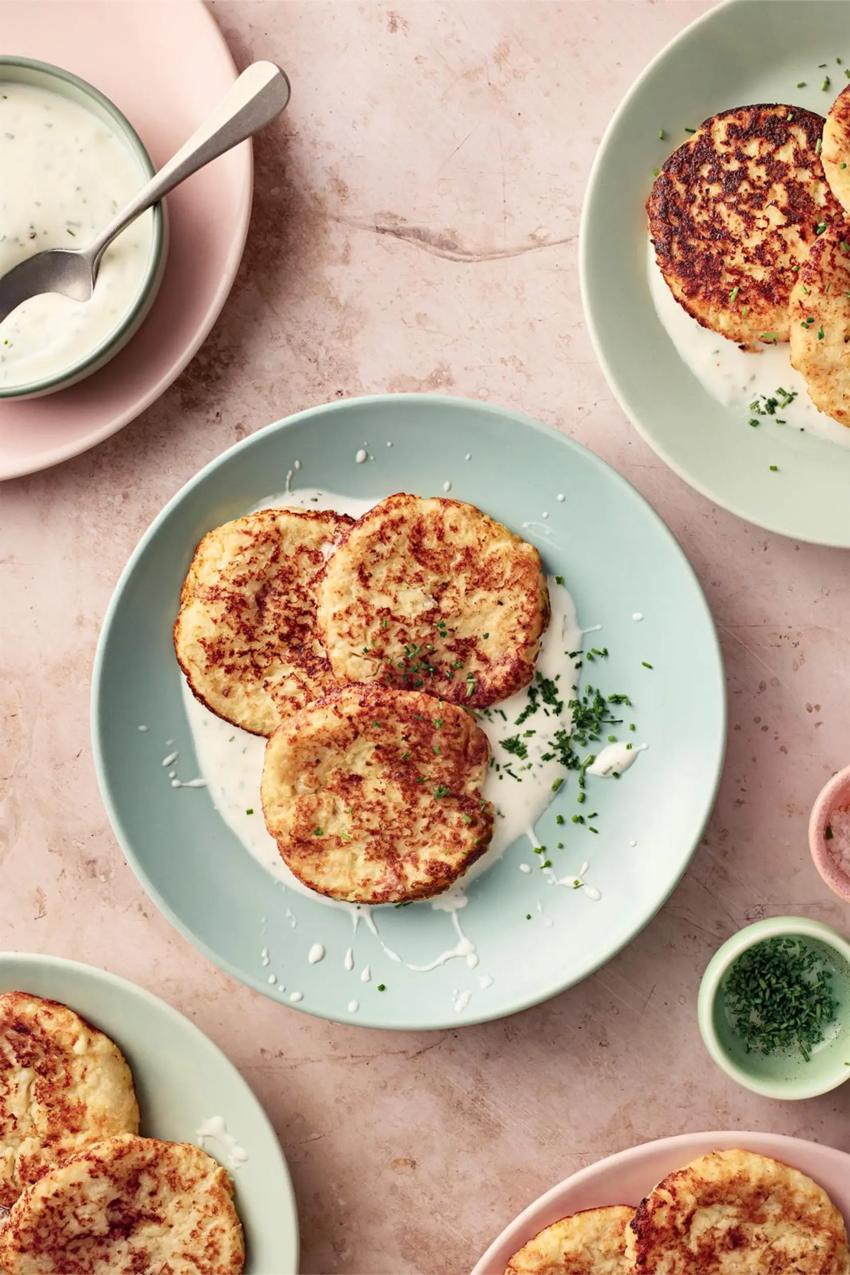 Juustoiset kukkakaalipihvit