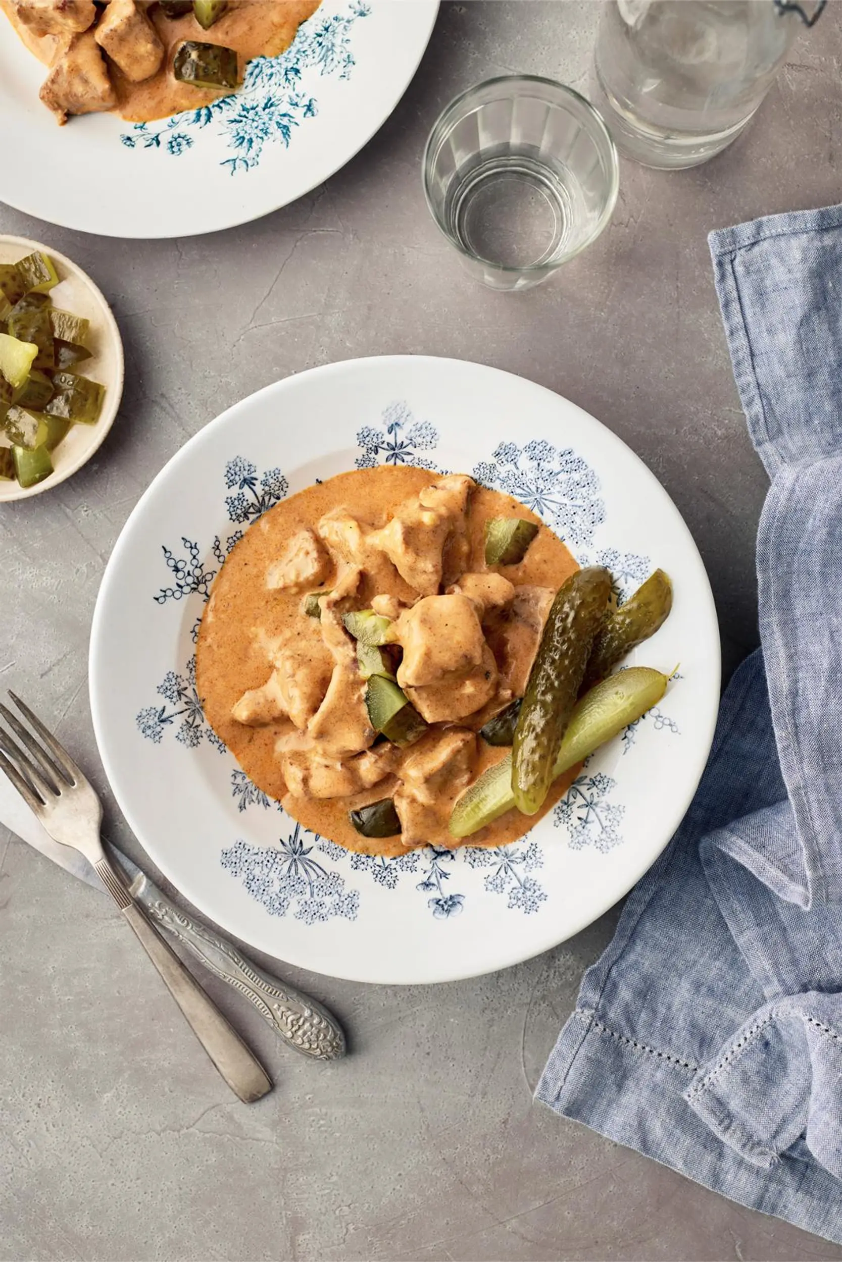 Perinteinen stroganoff