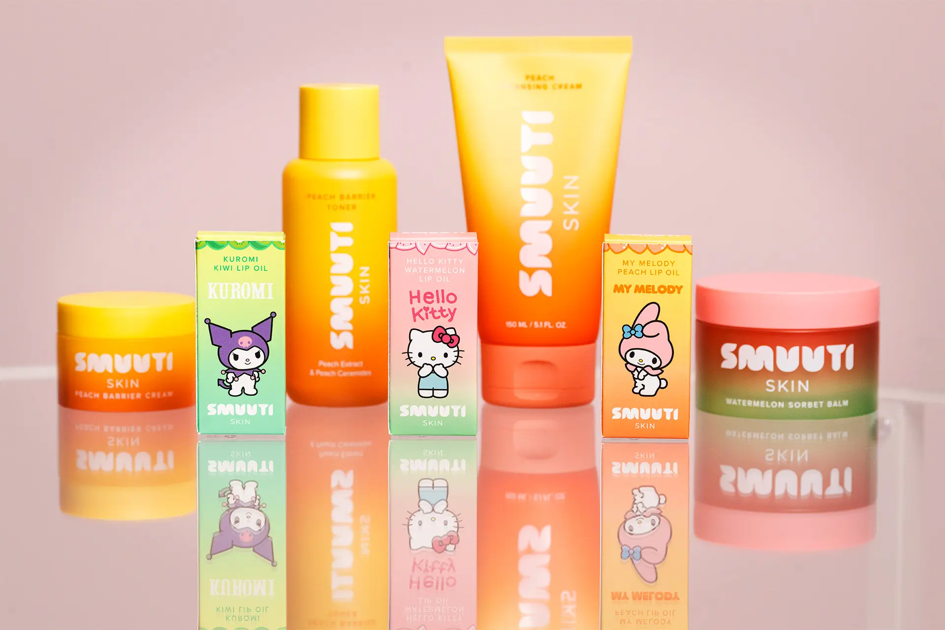 Smuuti Skin -sarjan tuotteita rivissä.