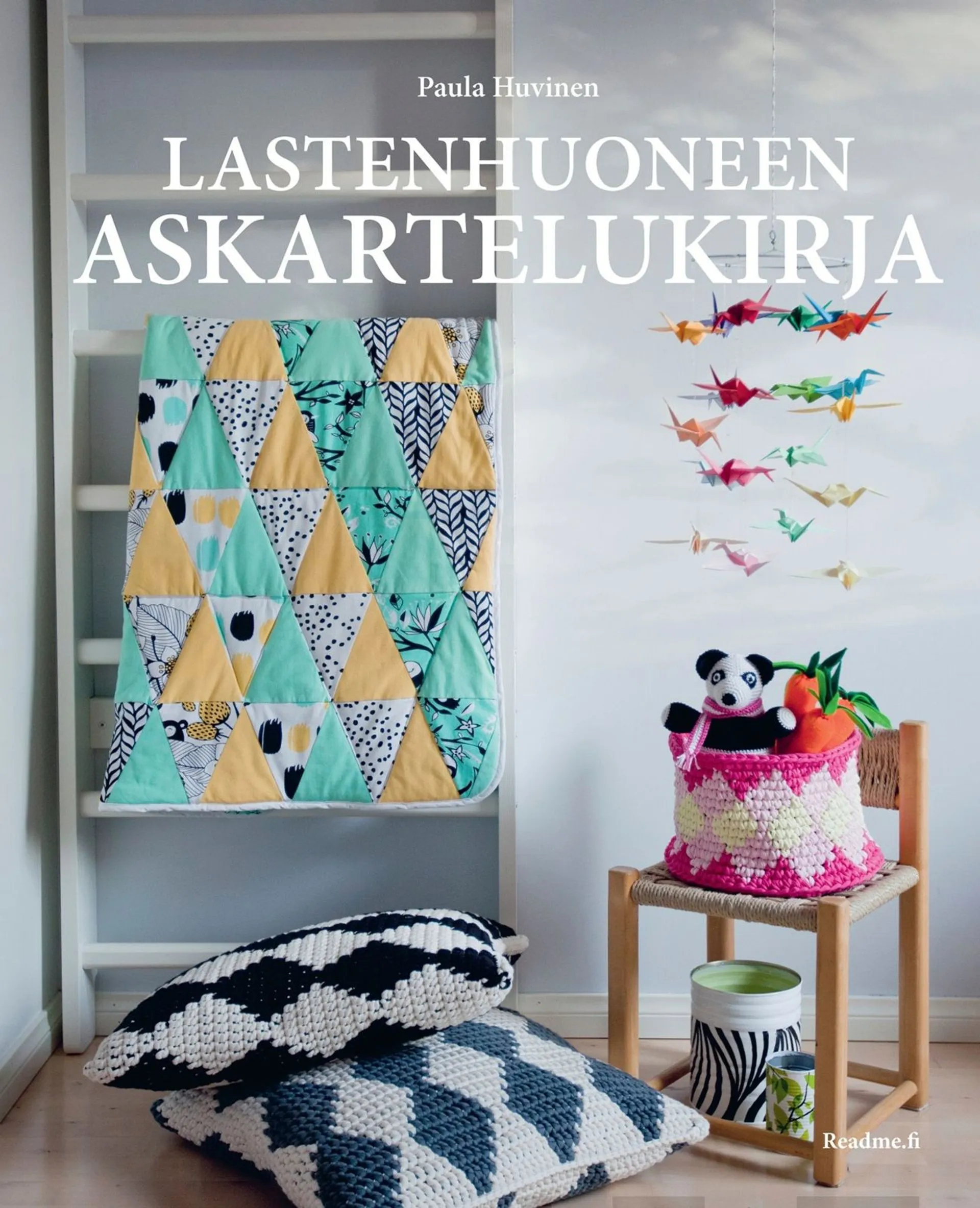 Huvinen, Lastenhuoneen askartelukirja