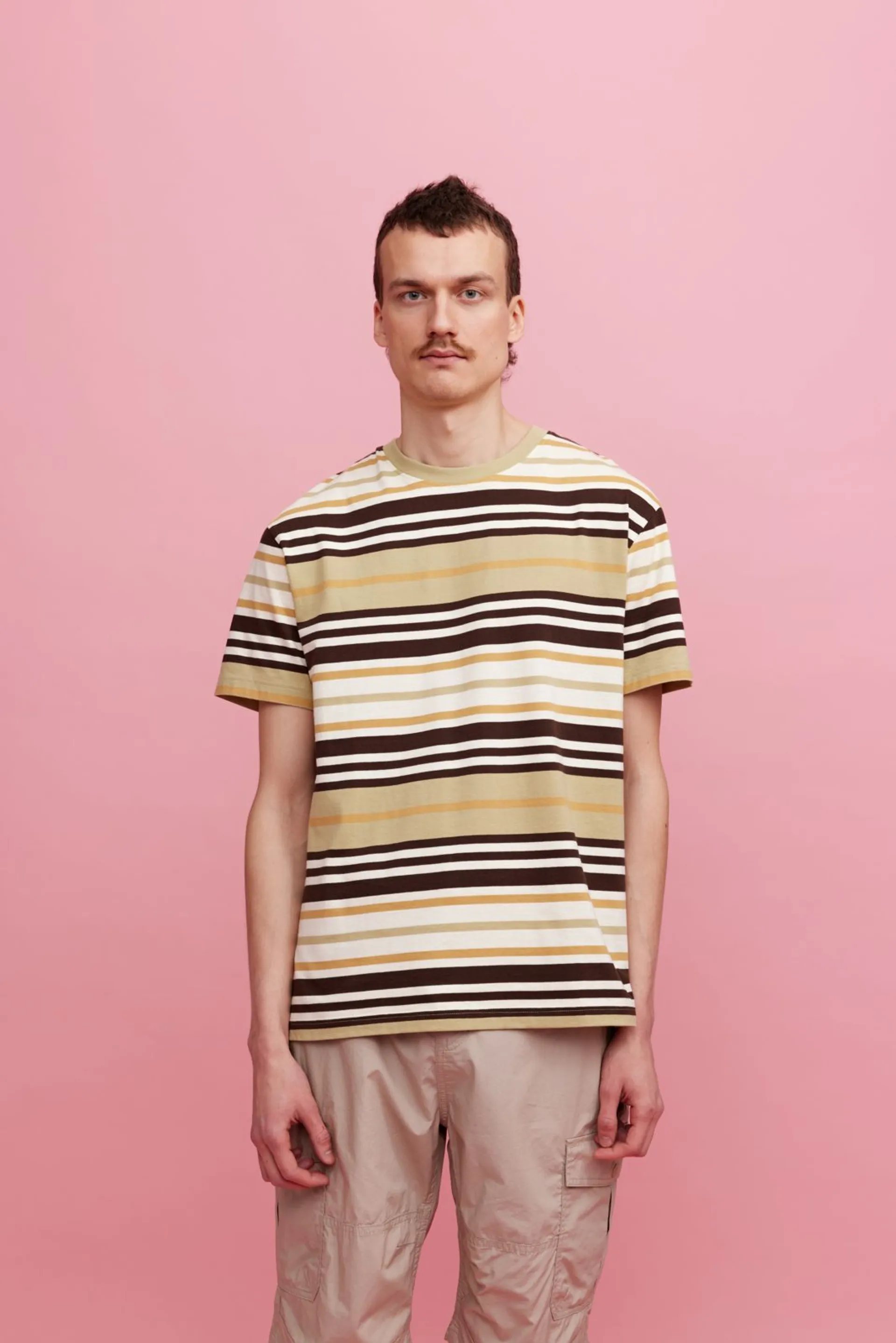 Reino&Aino miesten raidallinen t-paita - Green/brown striped - 5