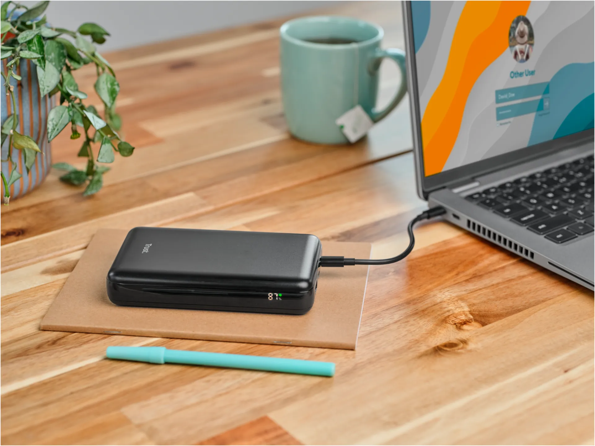 Trust Varavirtalähde Laro 100w USB-C - 15