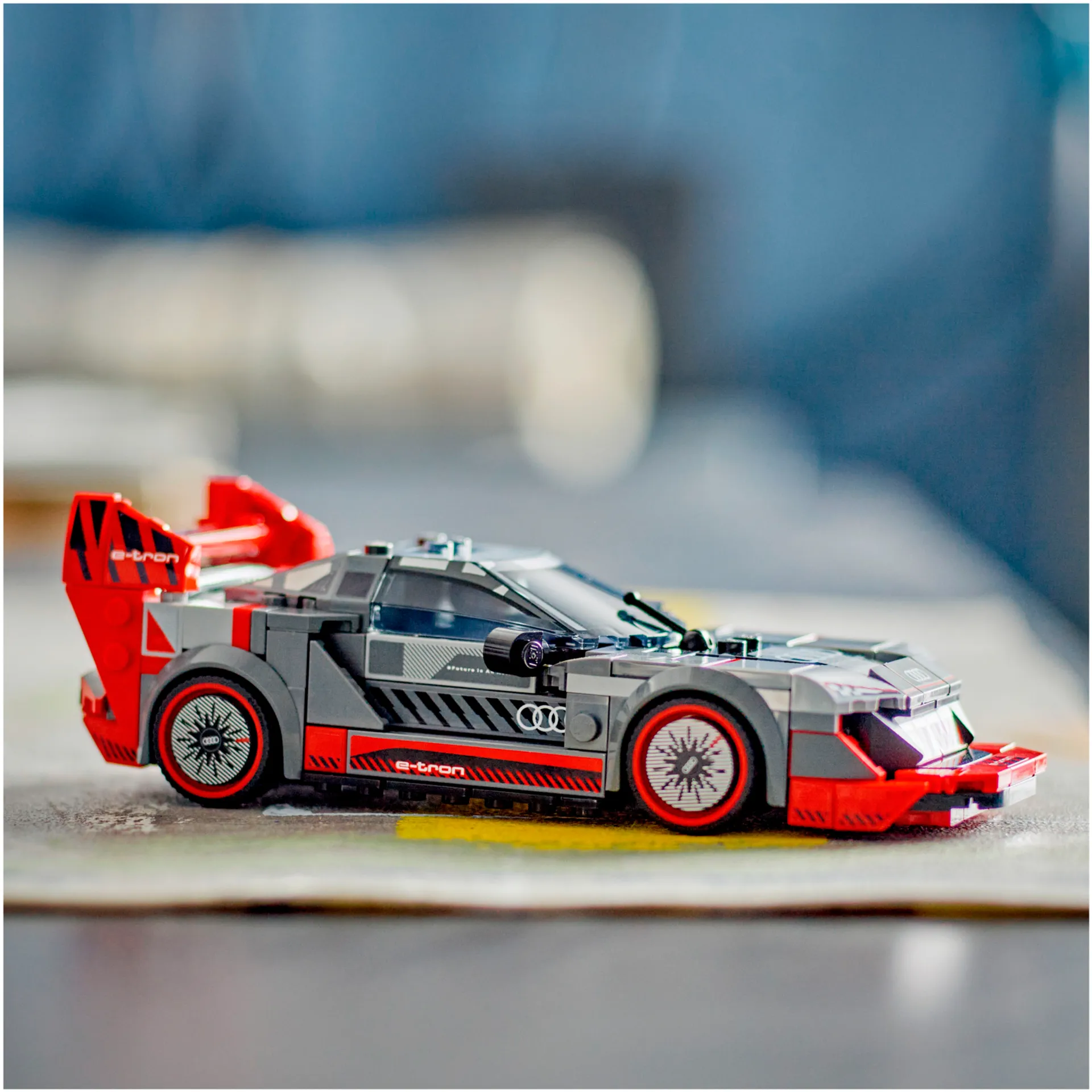 LEGO® Speed Champions 76921 Audi S1 e-tron quattro kilpa-auto - 6