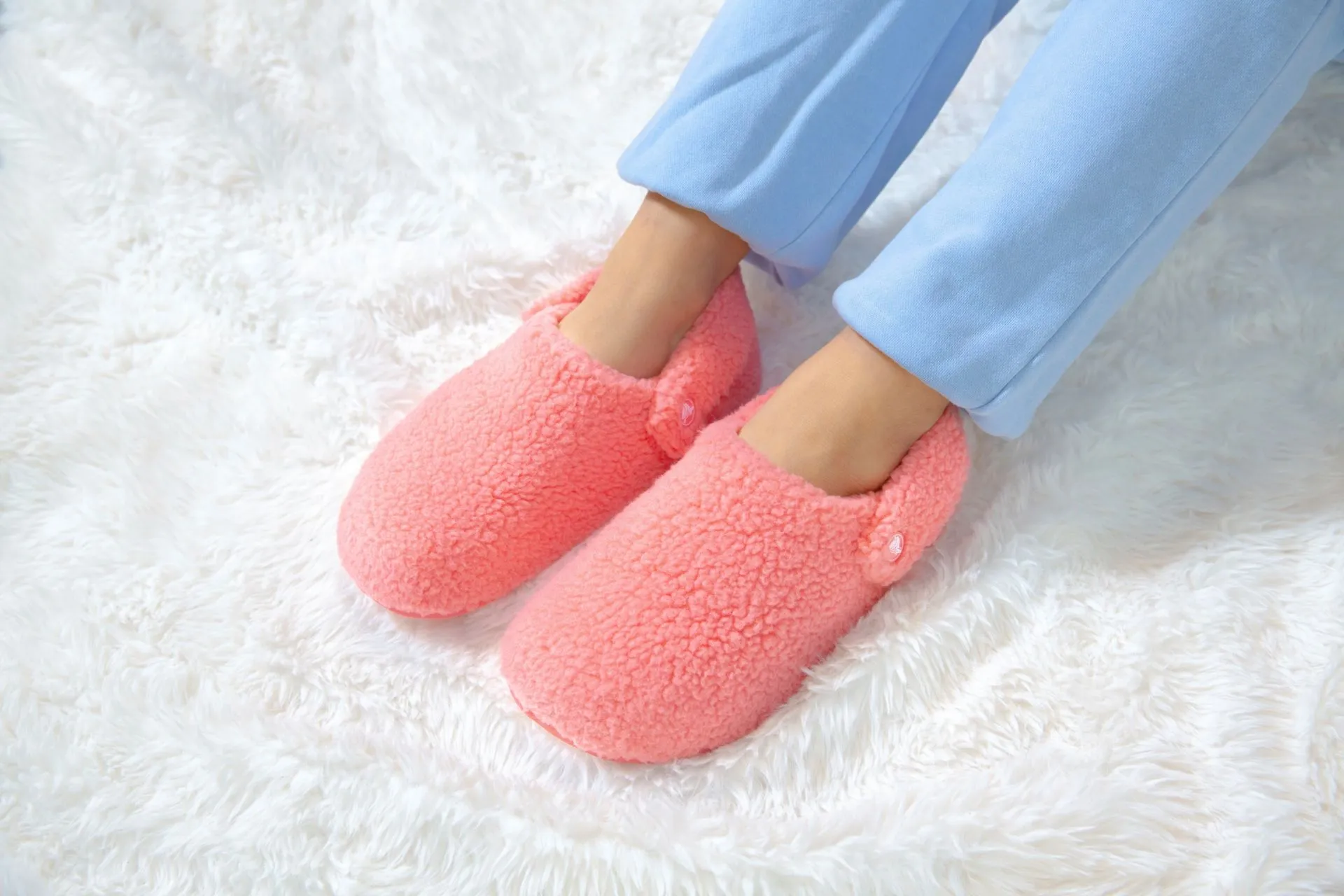 Classic Cozzzy Slipper - Hot Blush - 6