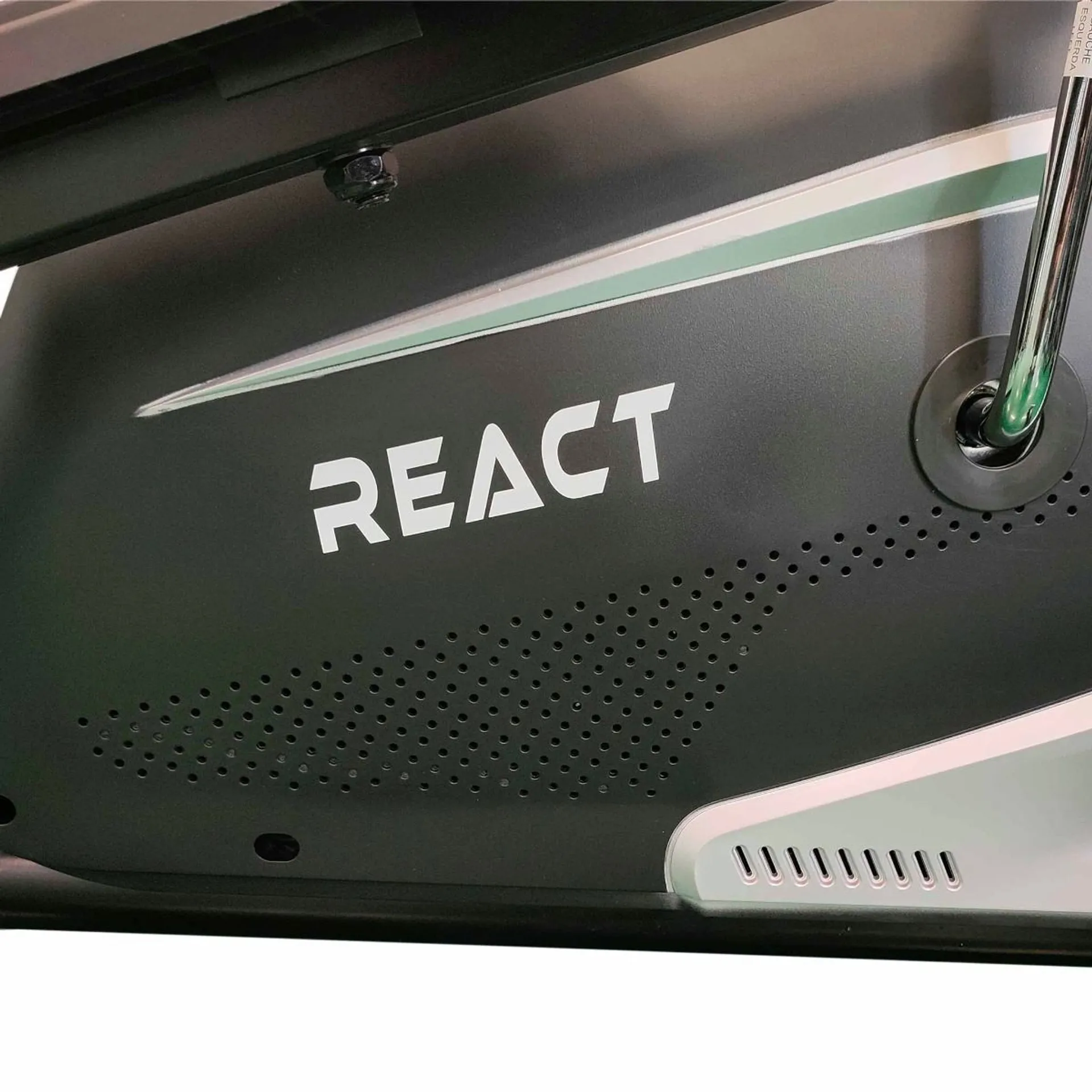 React Crosstrainer - 4