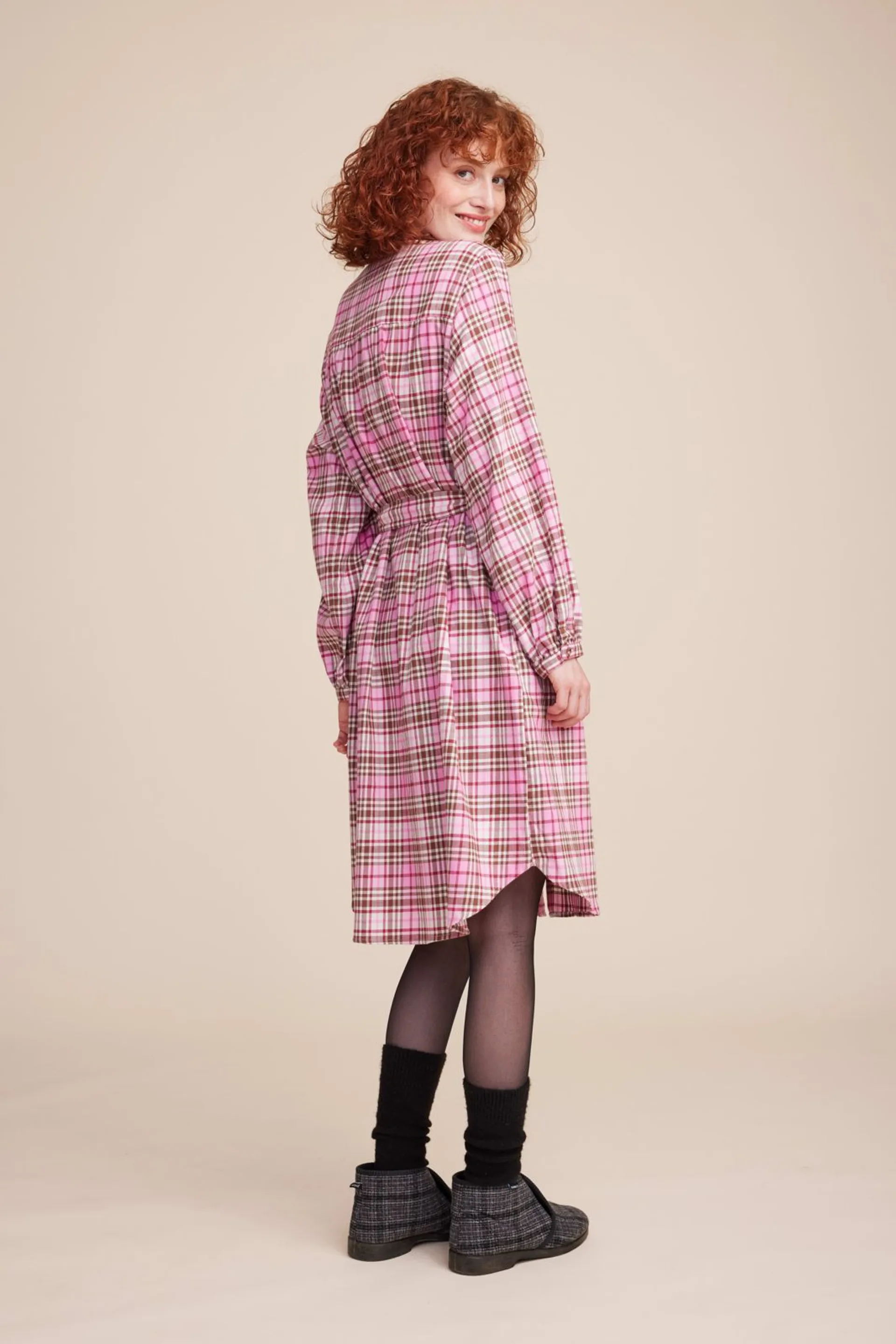 Reino&Aino naisten flanellimekko - reino pink check - 12