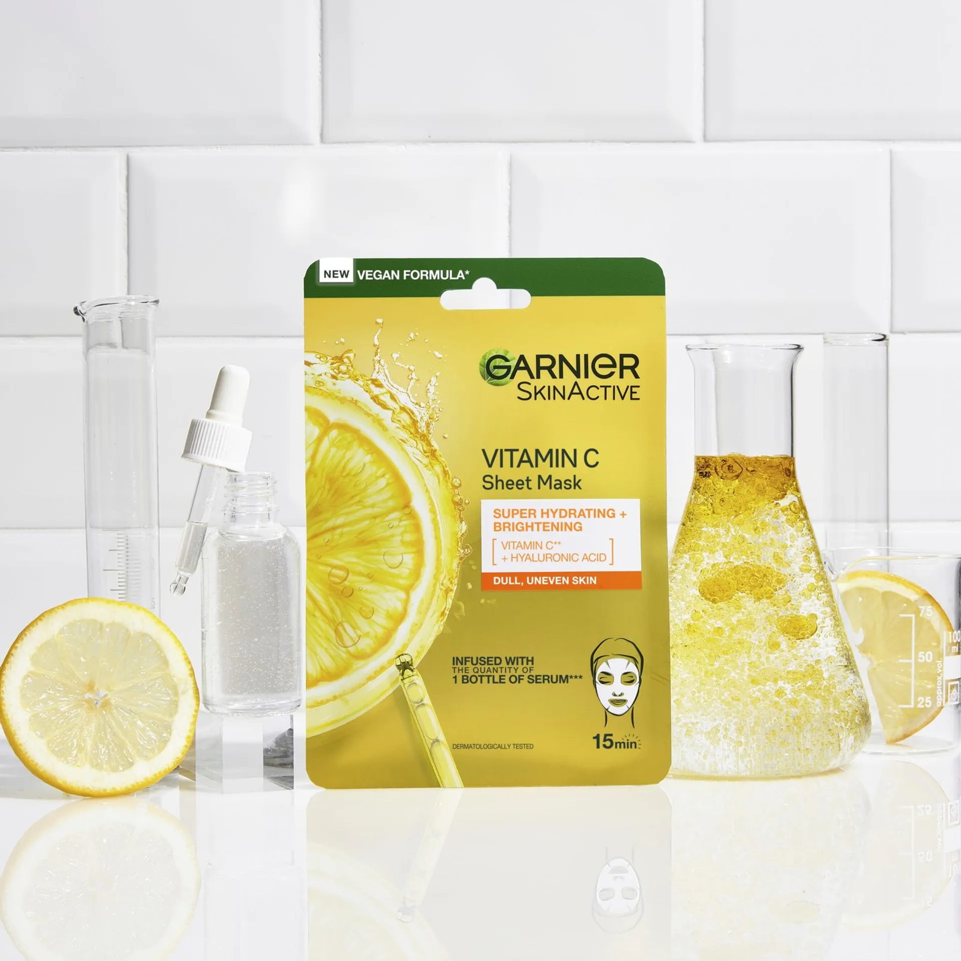 Garnier SkinActive Vitamin C Sheet Mask Super Hydrating + Brightening kosteuttava ja heleyttävä kangasnaamio 28 g - 7