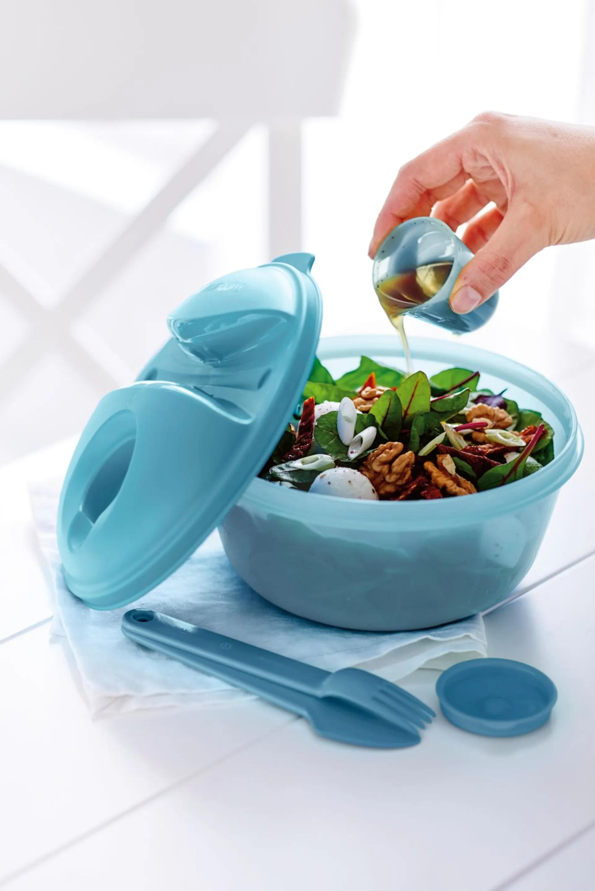 Tupperware salaattikulho On The Go 1,4 l - 4