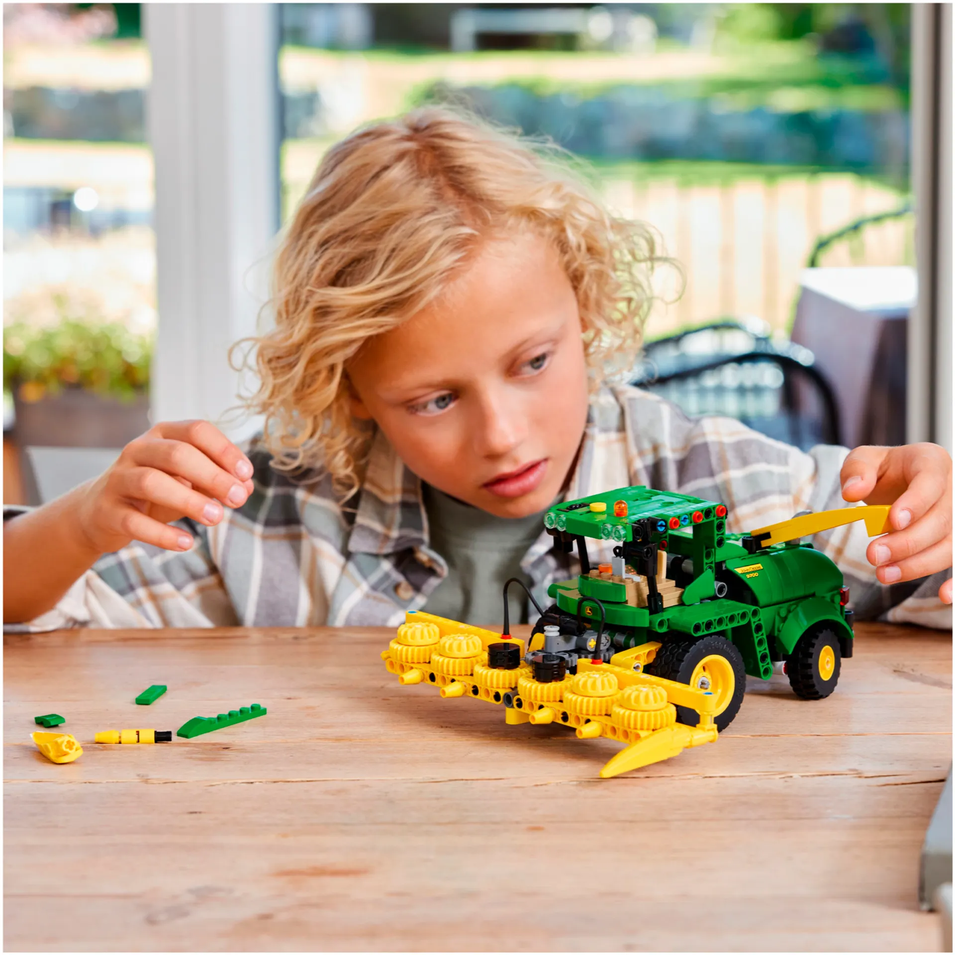 LEGO Technic 42168 John Deere 9700 Forage Harvester - 7