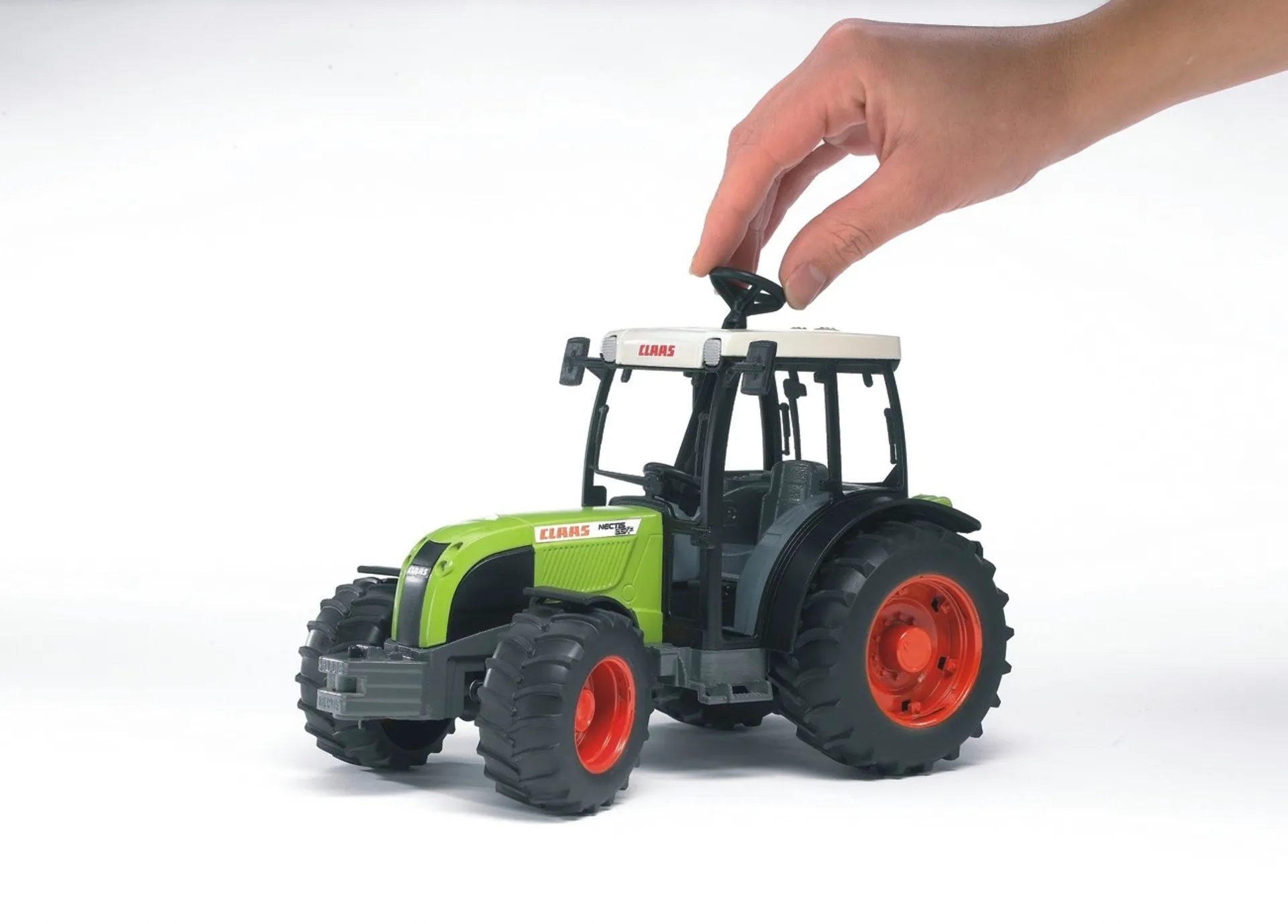 Bruder lelu Claas Nectis 267 F traktori - 4