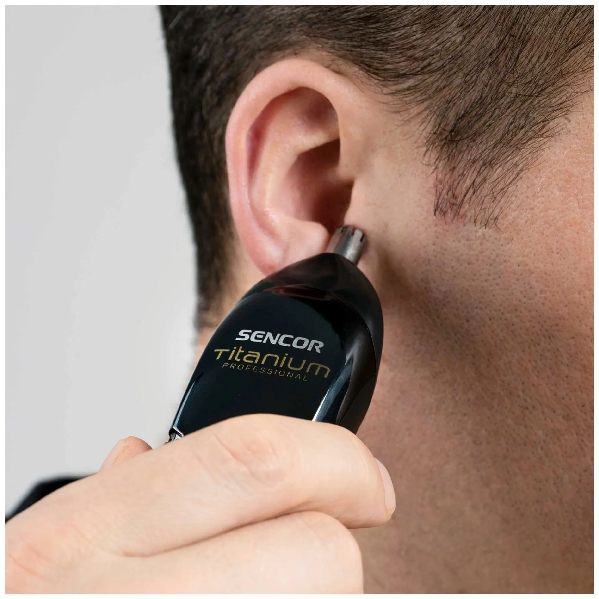 Sencor SHP 8305BK Trimmeri Grooming kit leikkaa luotettavasti hiukset ja parran, huolehtii ei-toivotuista karvoista helposti, säädettävä leikkauspituus, akkukäyttöinen - 9