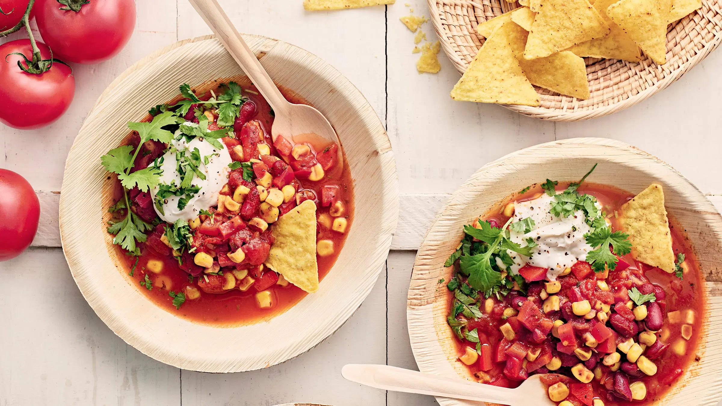 Helppo tomaatti-papukeitto