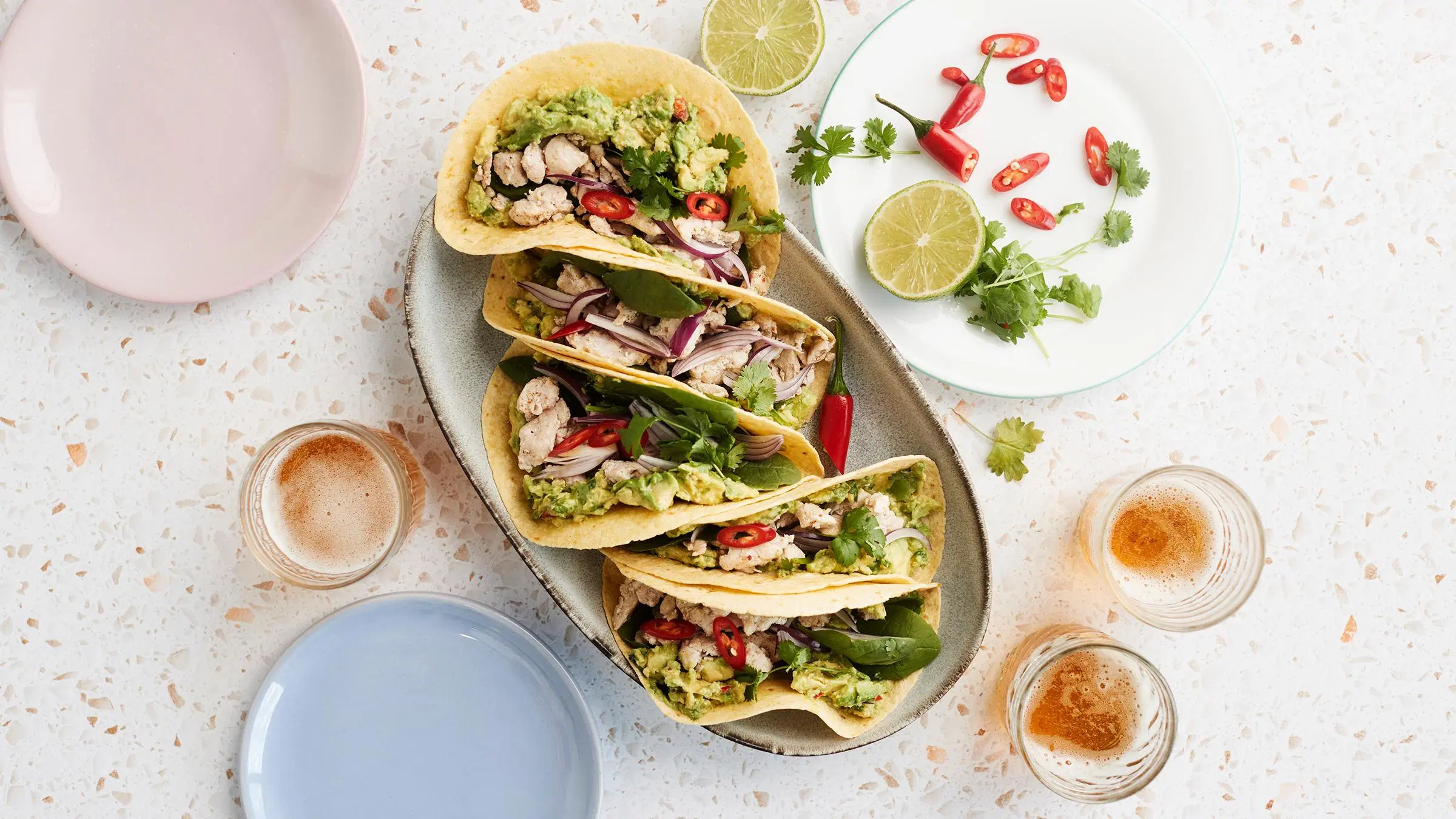 Kanatacoja lautasella.